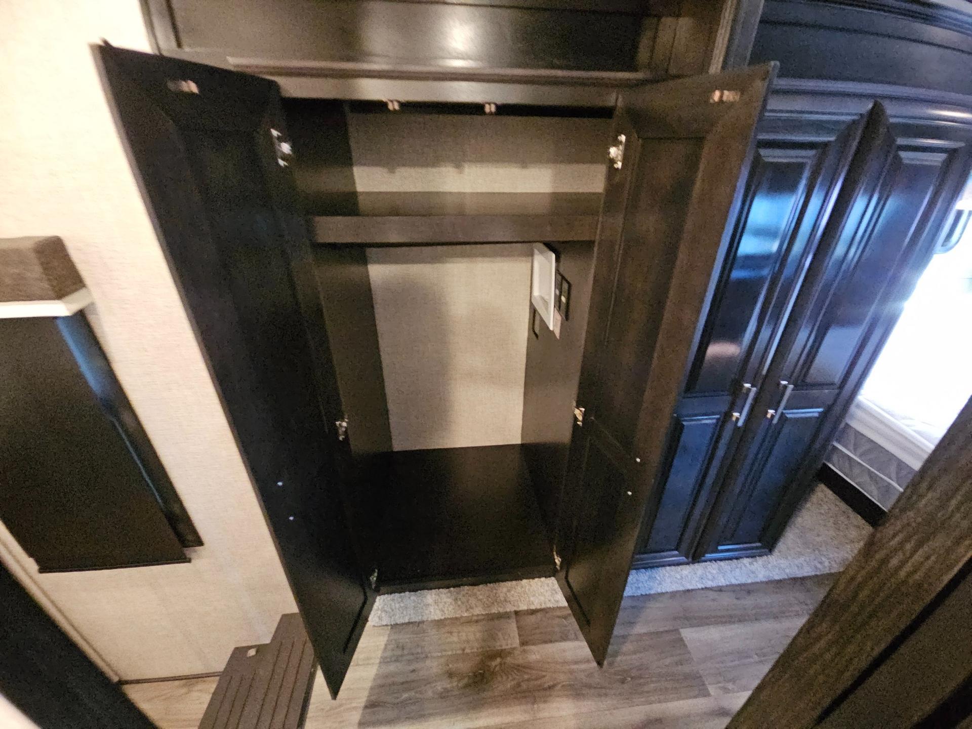 2022 Jayco 2022 Jayco Pinnacle - thumbnail 38