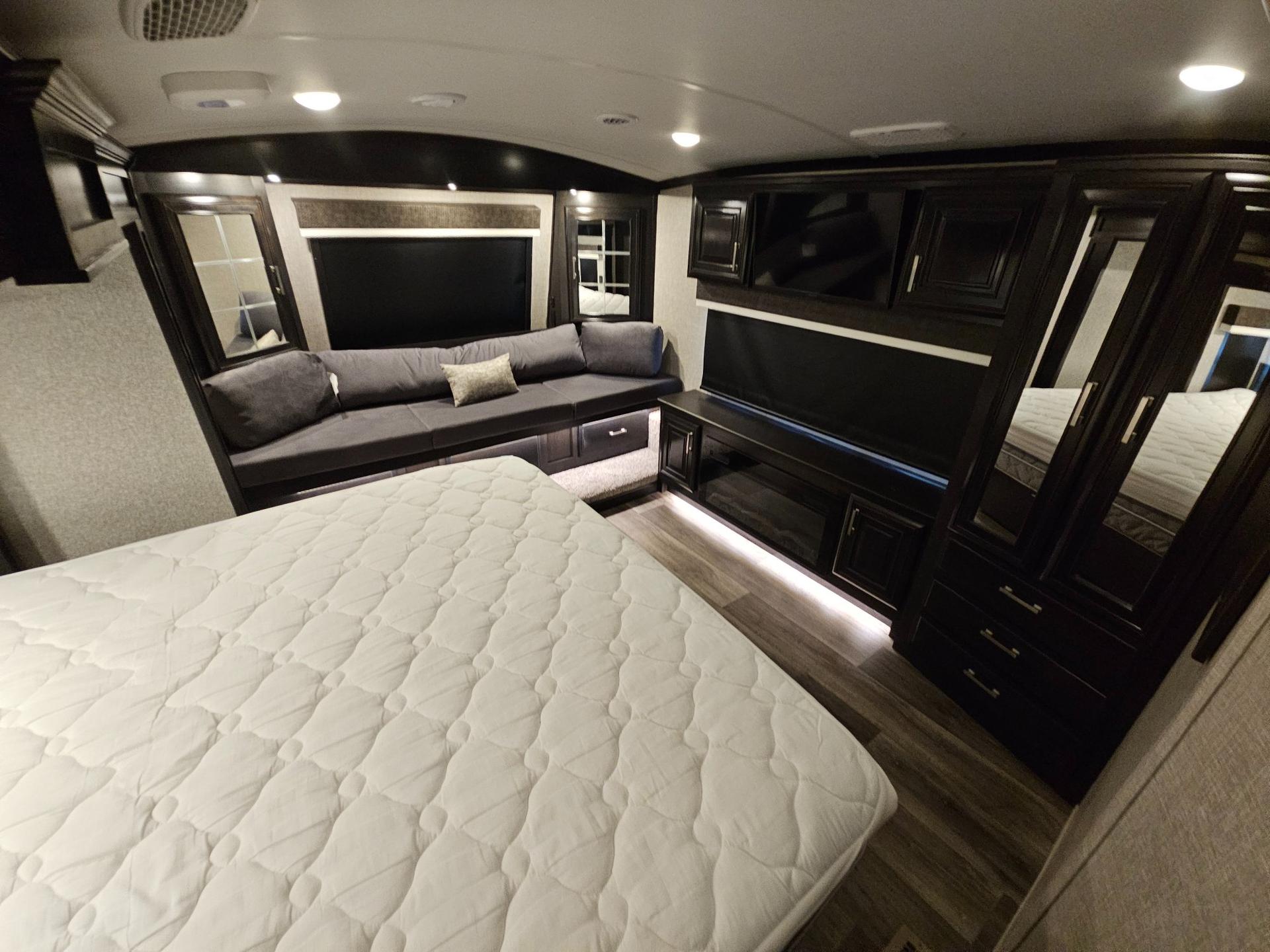2022 Jayco 2022 Jayco Pinnacle - thumbnail 40