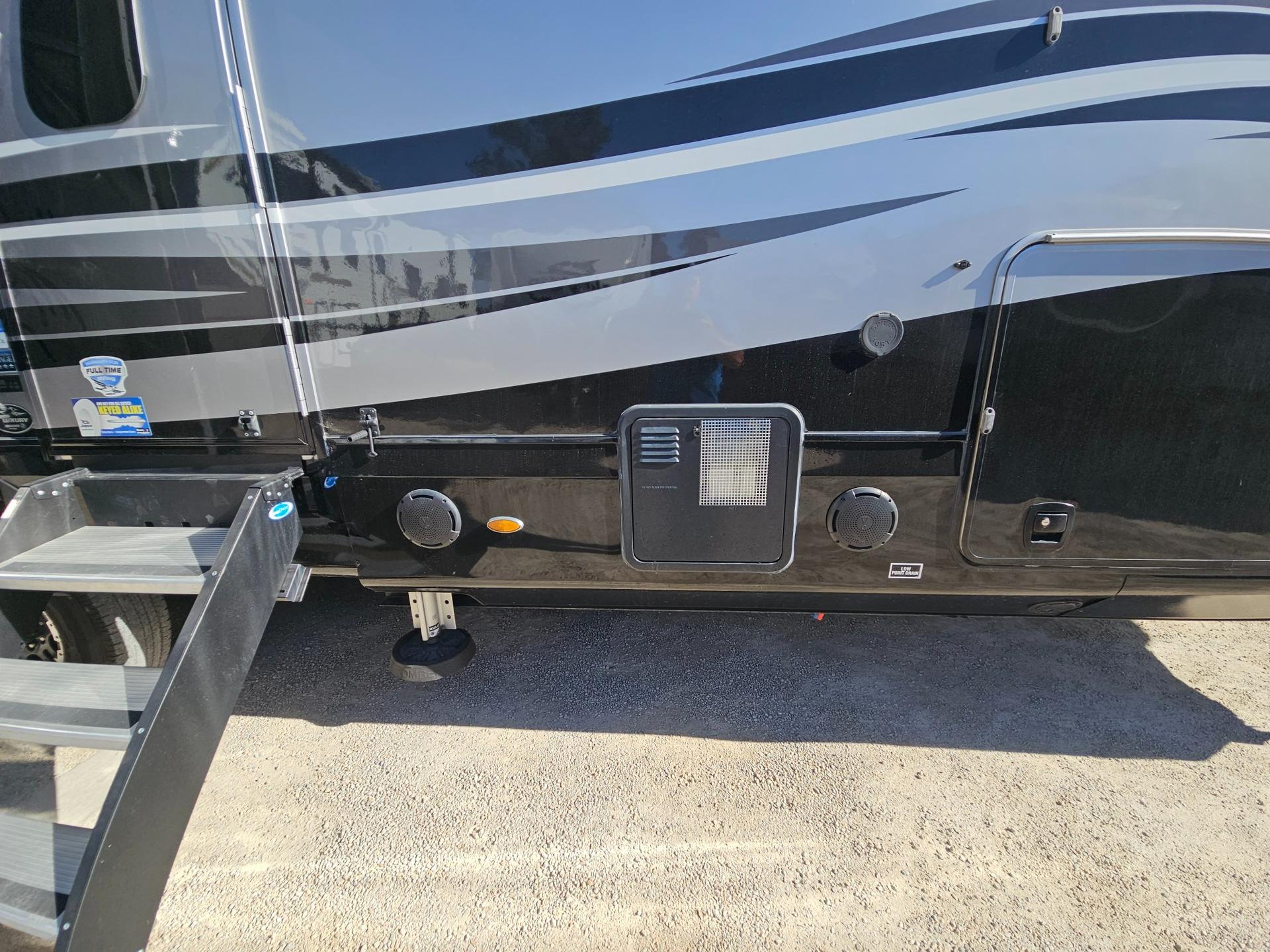2022 Jayco 2022 Jayco Pinnacle - thumbnail 53