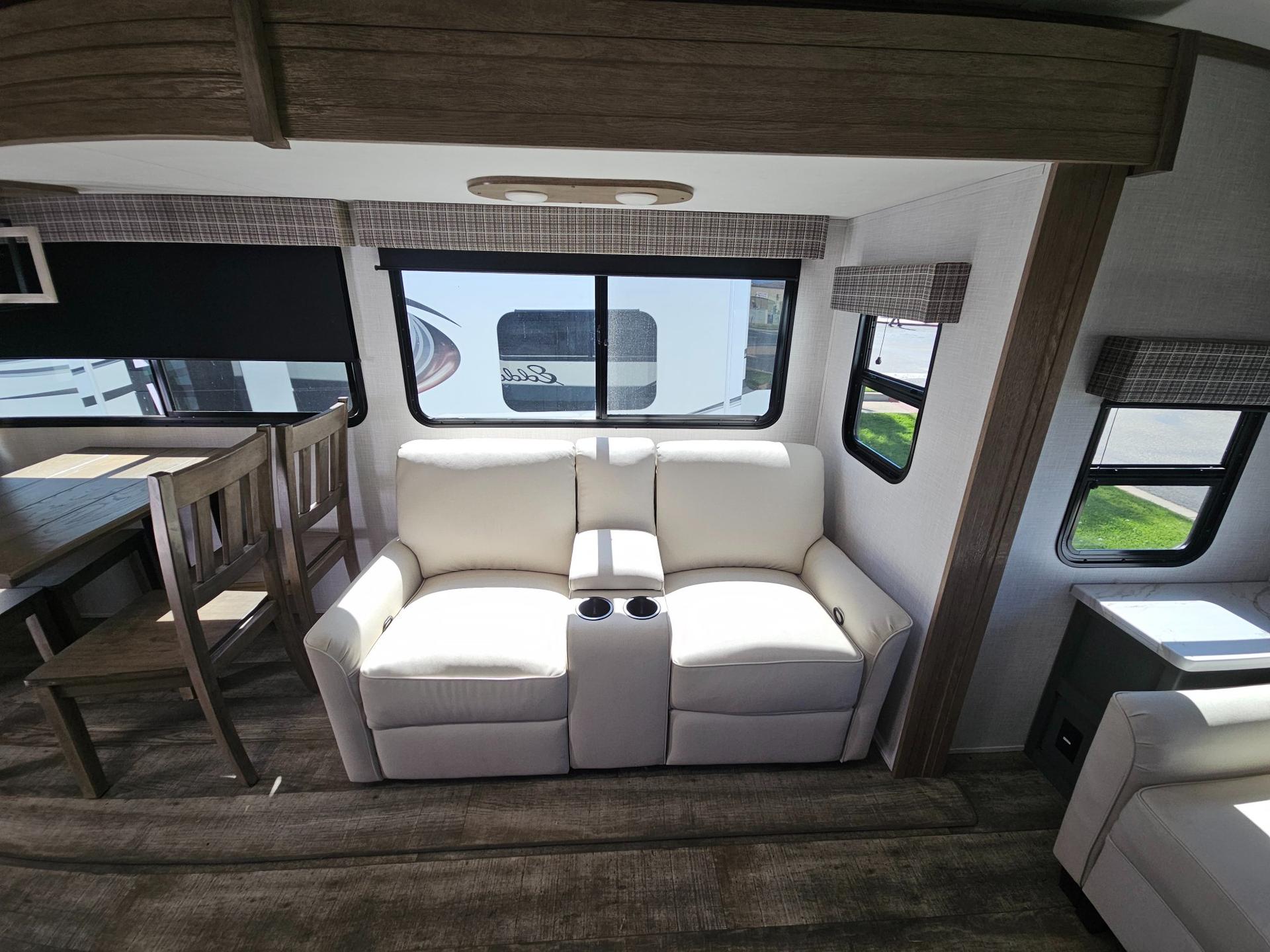 2024 Dutchmen RV 2024 Dutchmen RV Eddie Bauer - thumbnail 9