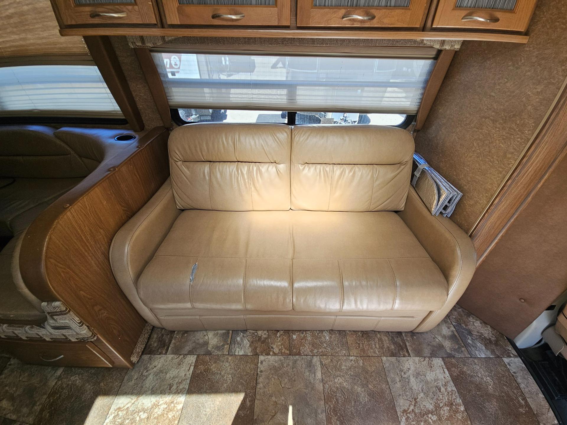 2015 Coachmen 2015 Coachmen Concord - thumbnail 8