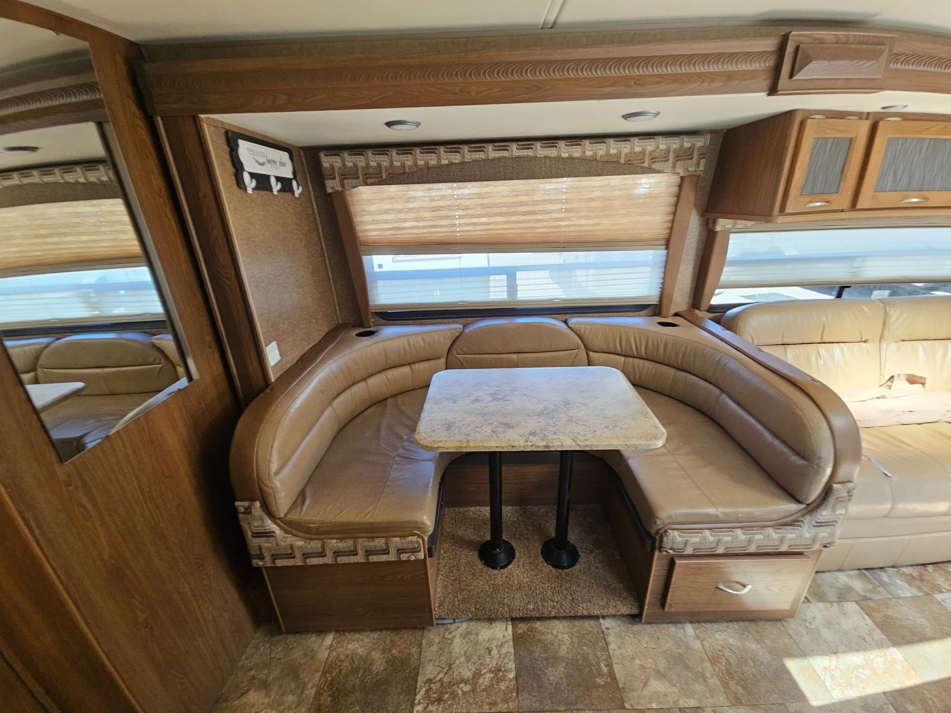 2015 Coachmen 2015 Coachmen Concord - thumbnail 10