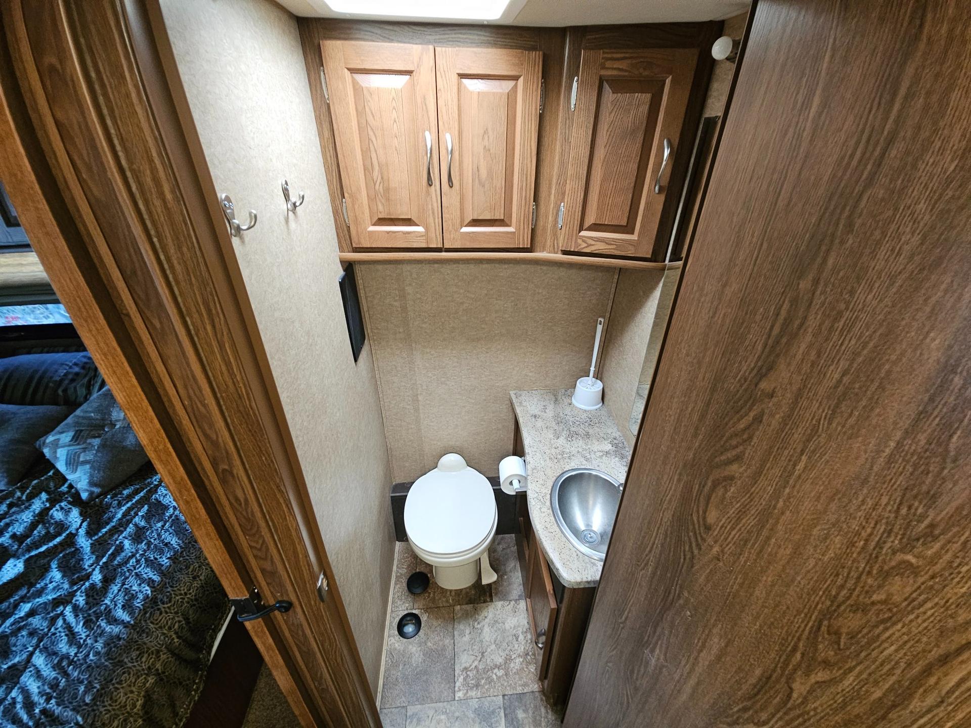 2015 Coachmen 2015 Coachmen Concord - thumbnail 22
