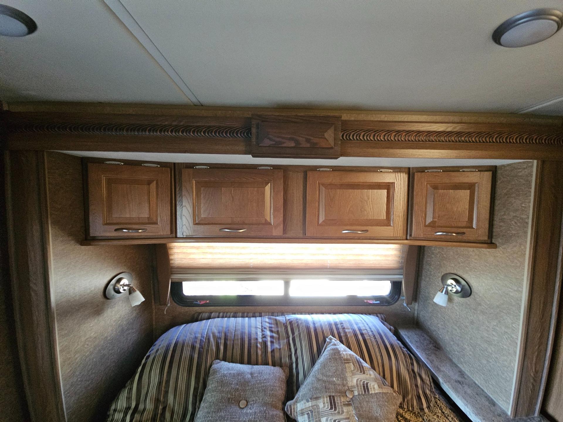 2015 Coachmen 2015 Coachmen Concord - thumbnail 30