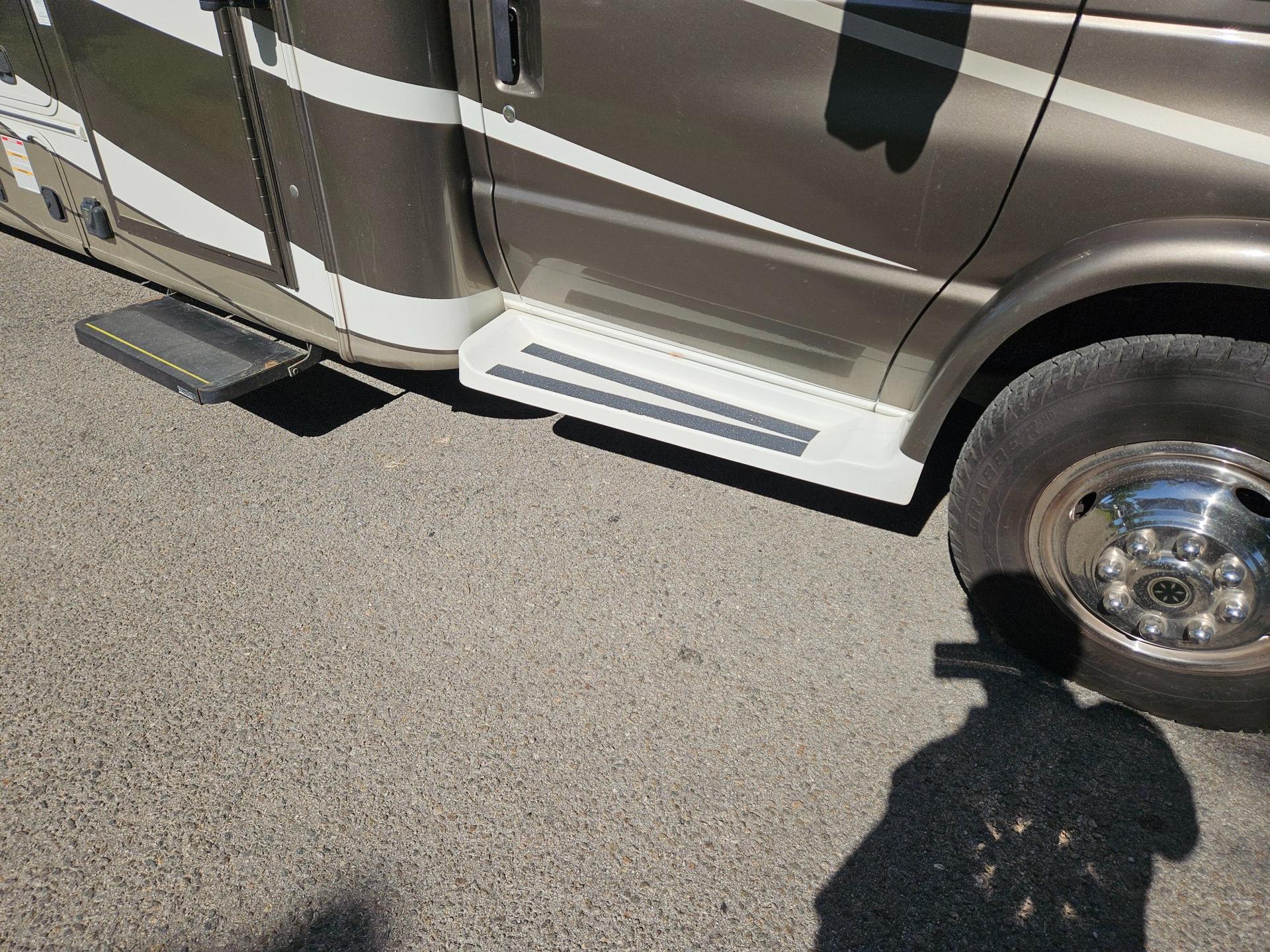2015 Coachmen 2015 Coachmen Concord - thumbnail 39