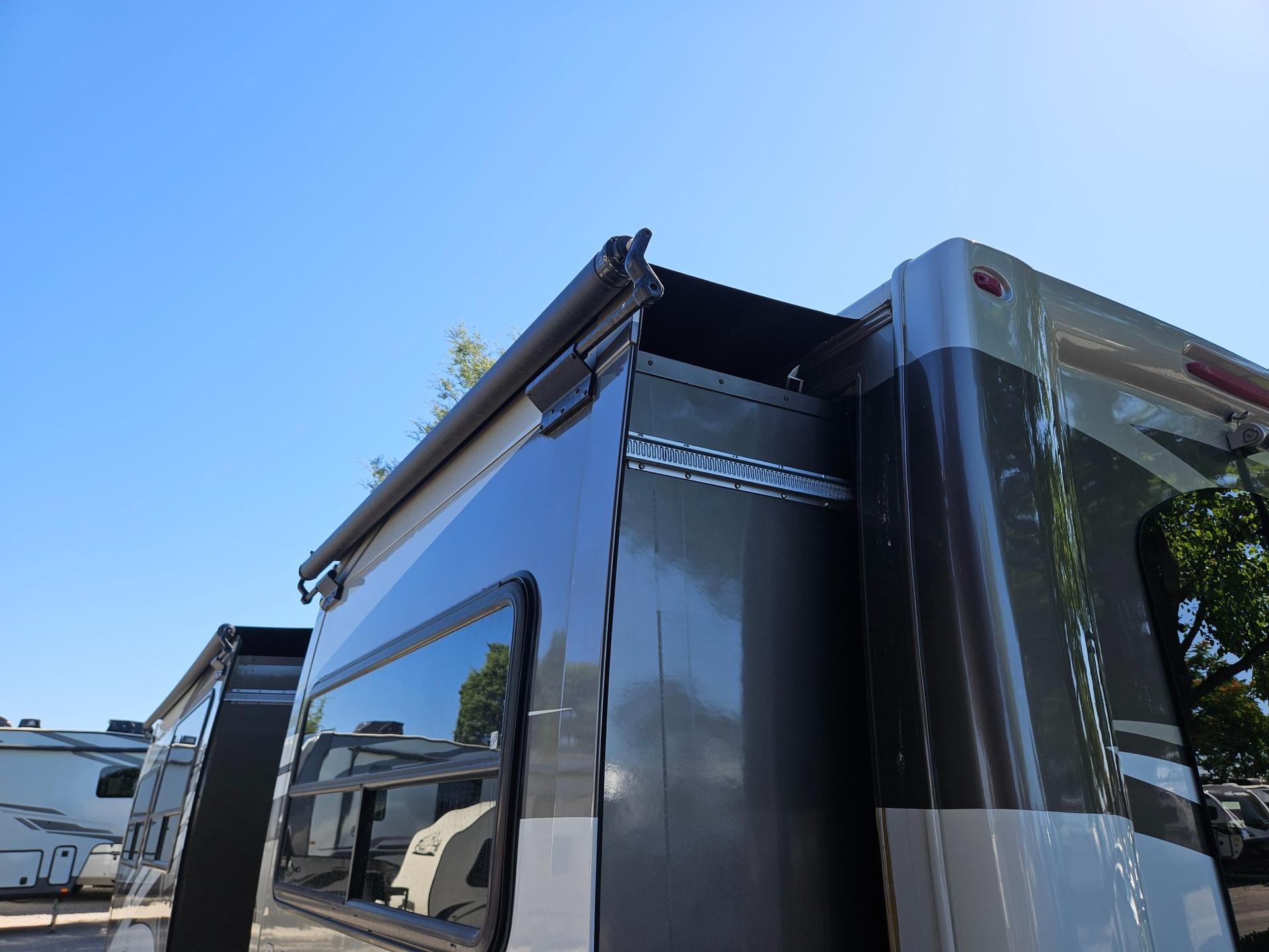 2015 Coachmen 2015 Coachmen Concord - thumbnail 52