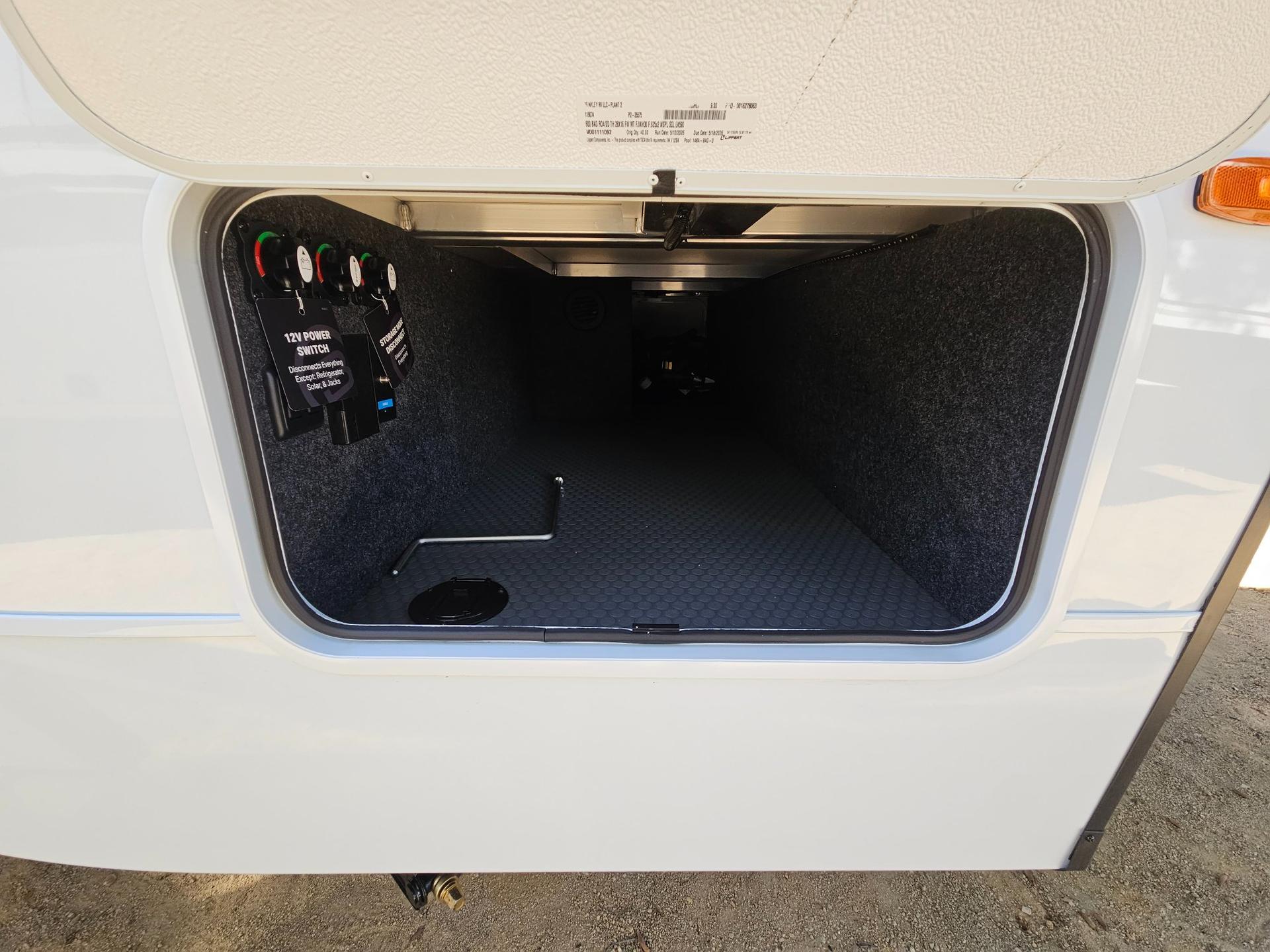 2027 Brinkley RV 2027 Brinkley RV Model IX - thumbnail 34