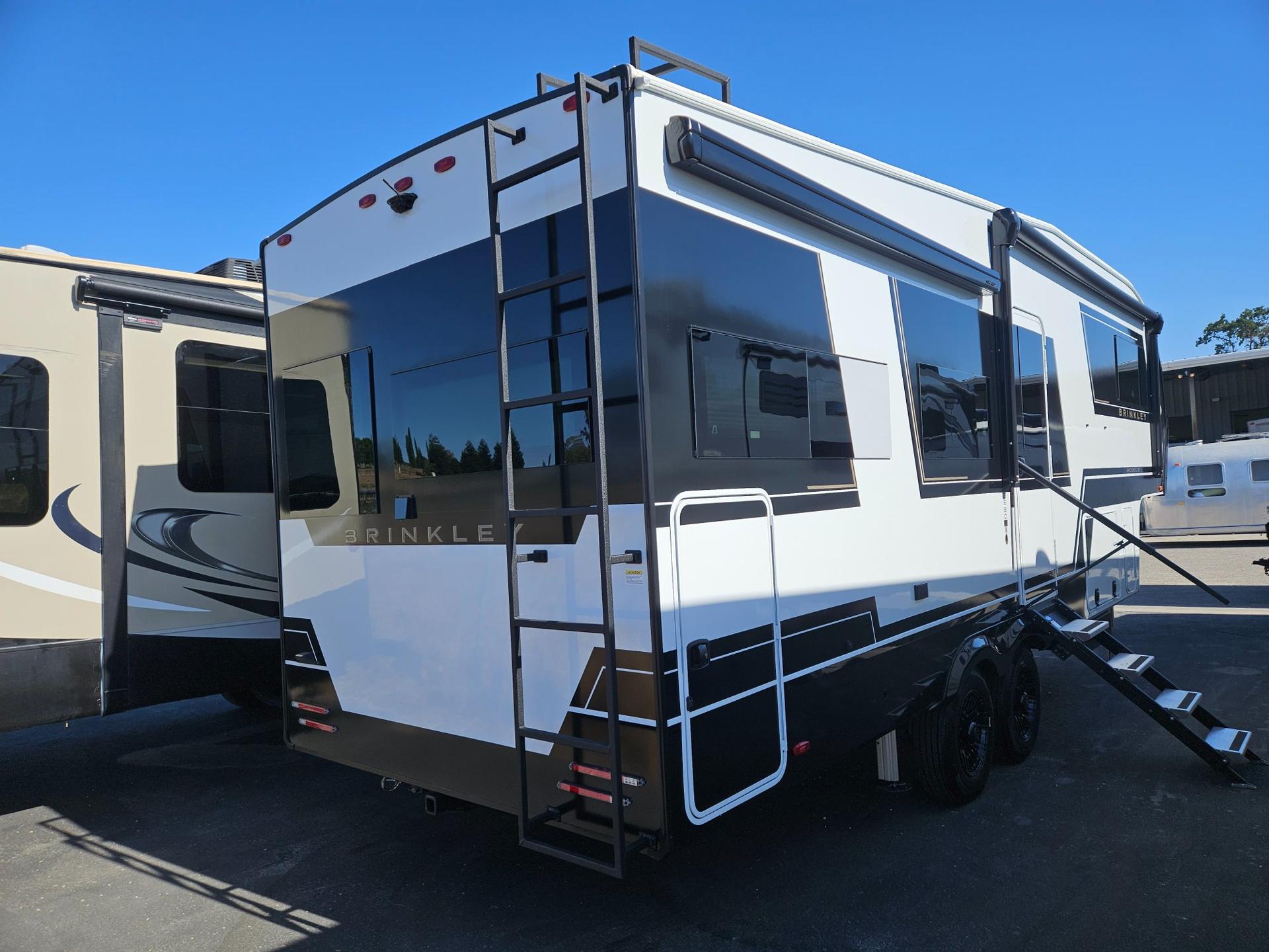 2026 Brinkley RV 2026 Brinkley RV Model Z - thumbnail 3