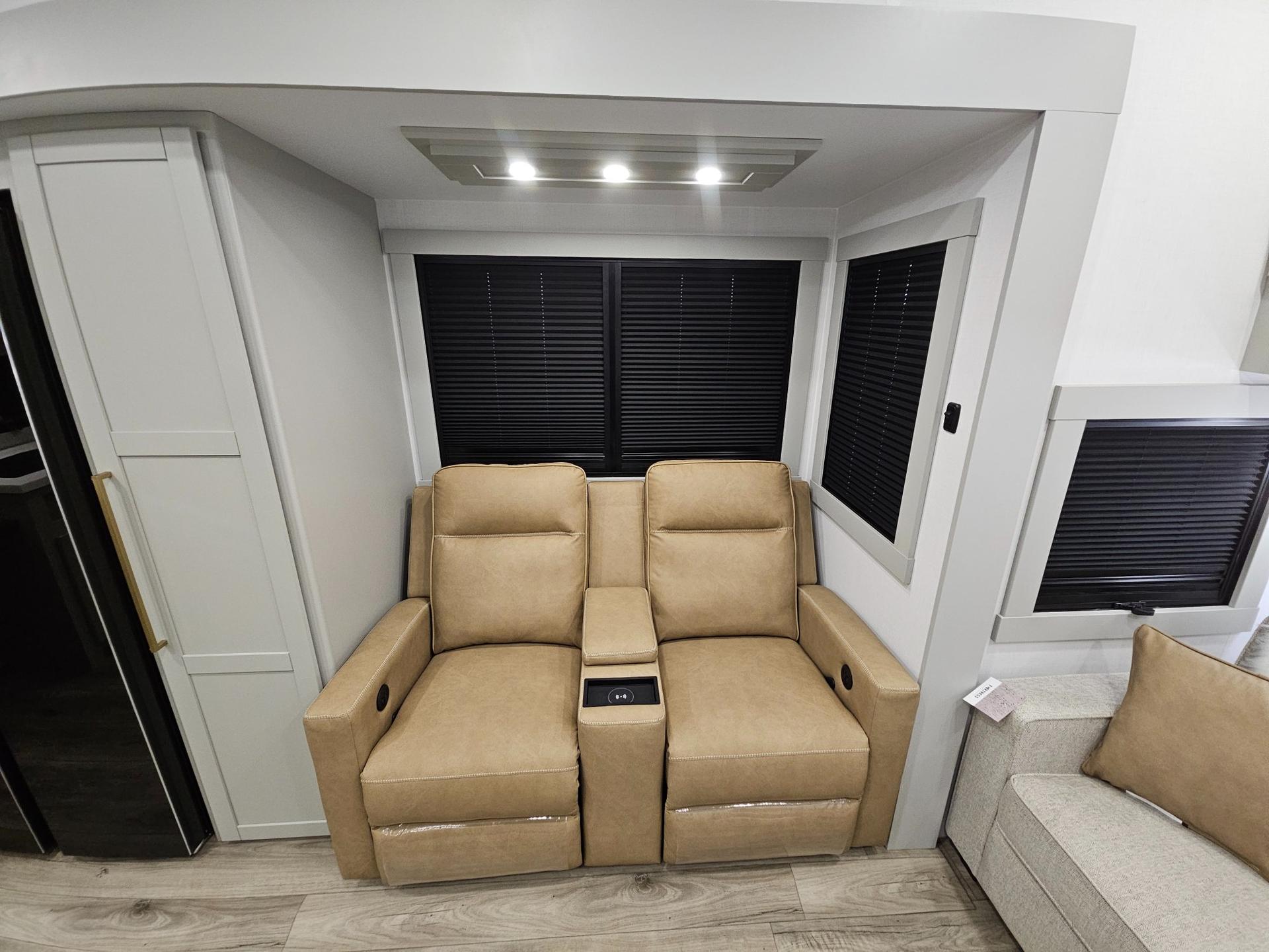 2026 Brinkley RV 2026 Brinkley RV Model Z - thumbnail 8