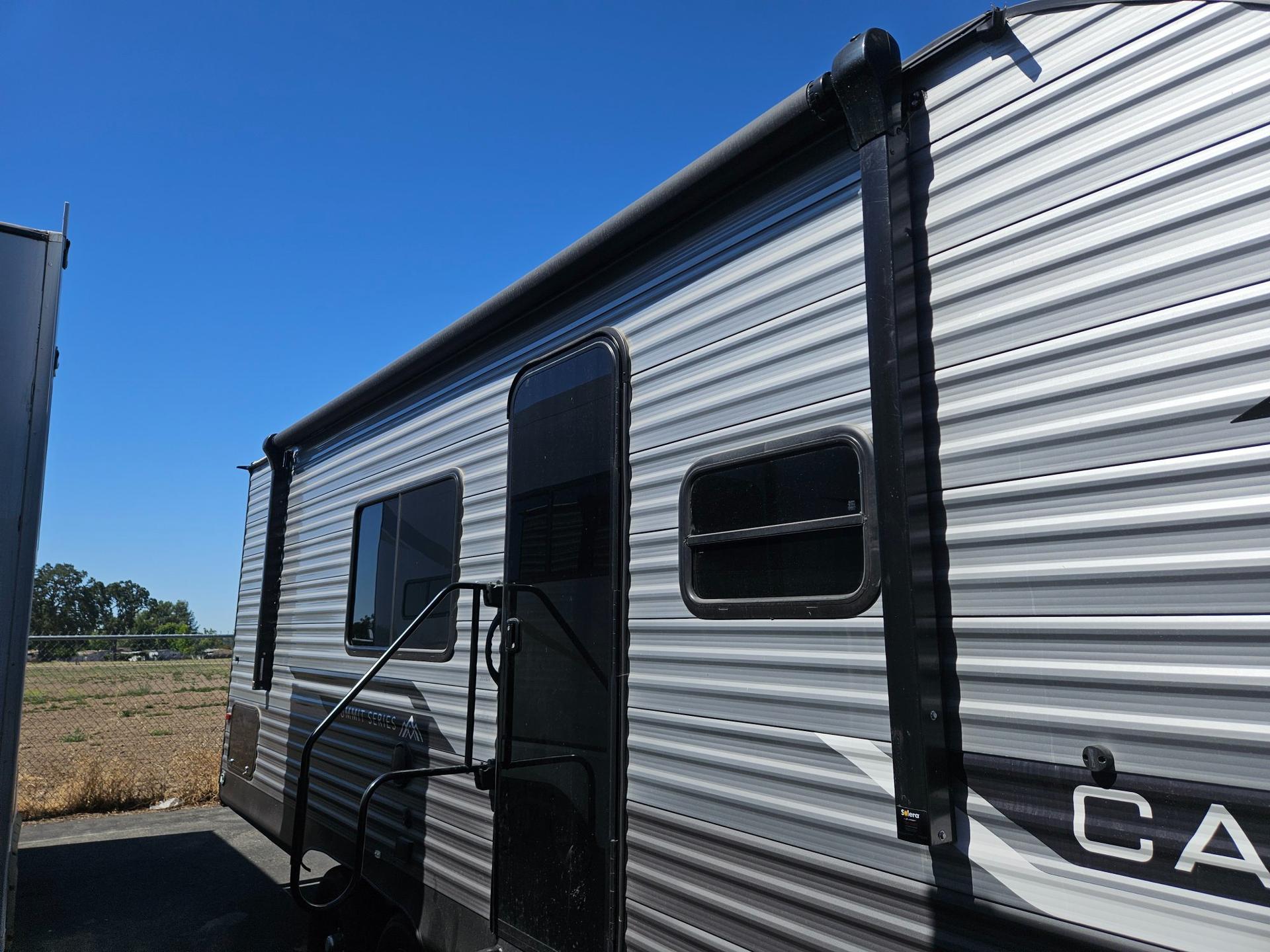 2025 Coachmen RV 2025 Coachmen RV Catalina Summit Series - thumbnail 28