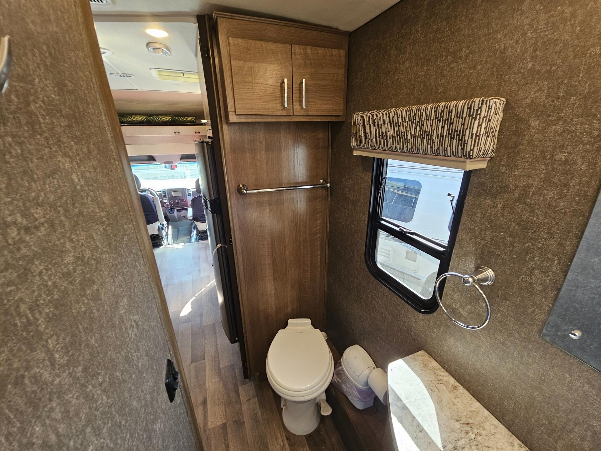 2018 Fleetwood RV 2018 Fleetwood RV Pulse - thumbnail 23