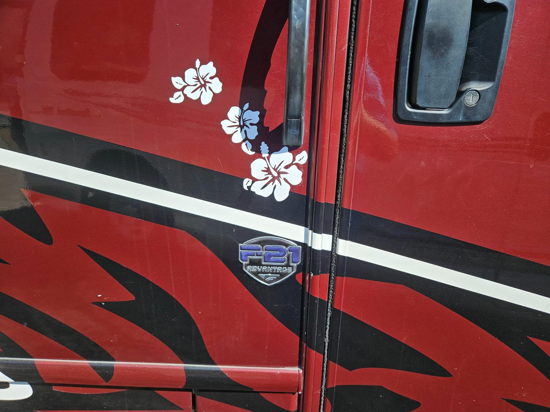 2018 Fleetwood RV 2018 Fleetwood RV Pulse - thumbnail 32