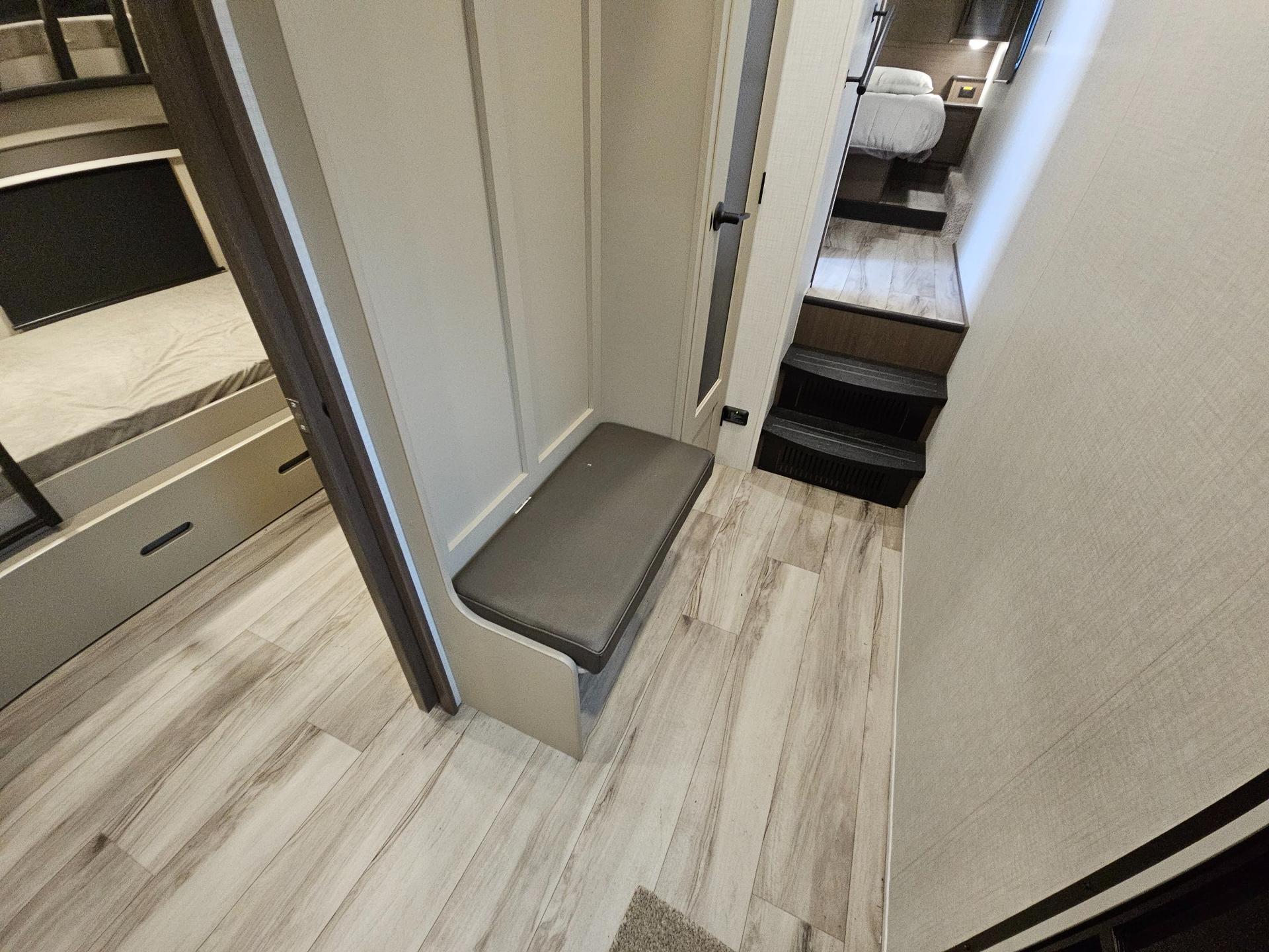 2027 Keystone RV 2027 Keystone RV Cougar - thumbnail 27