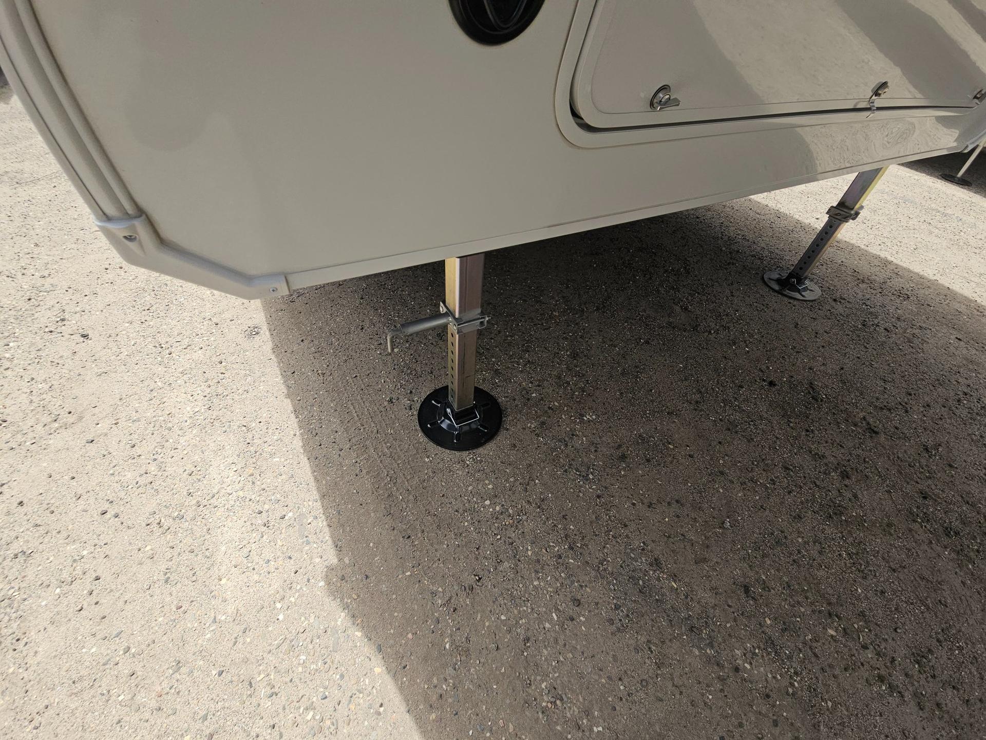 2027 Keystone RV 2027 Keystone RV Cougar - thumbnail 43