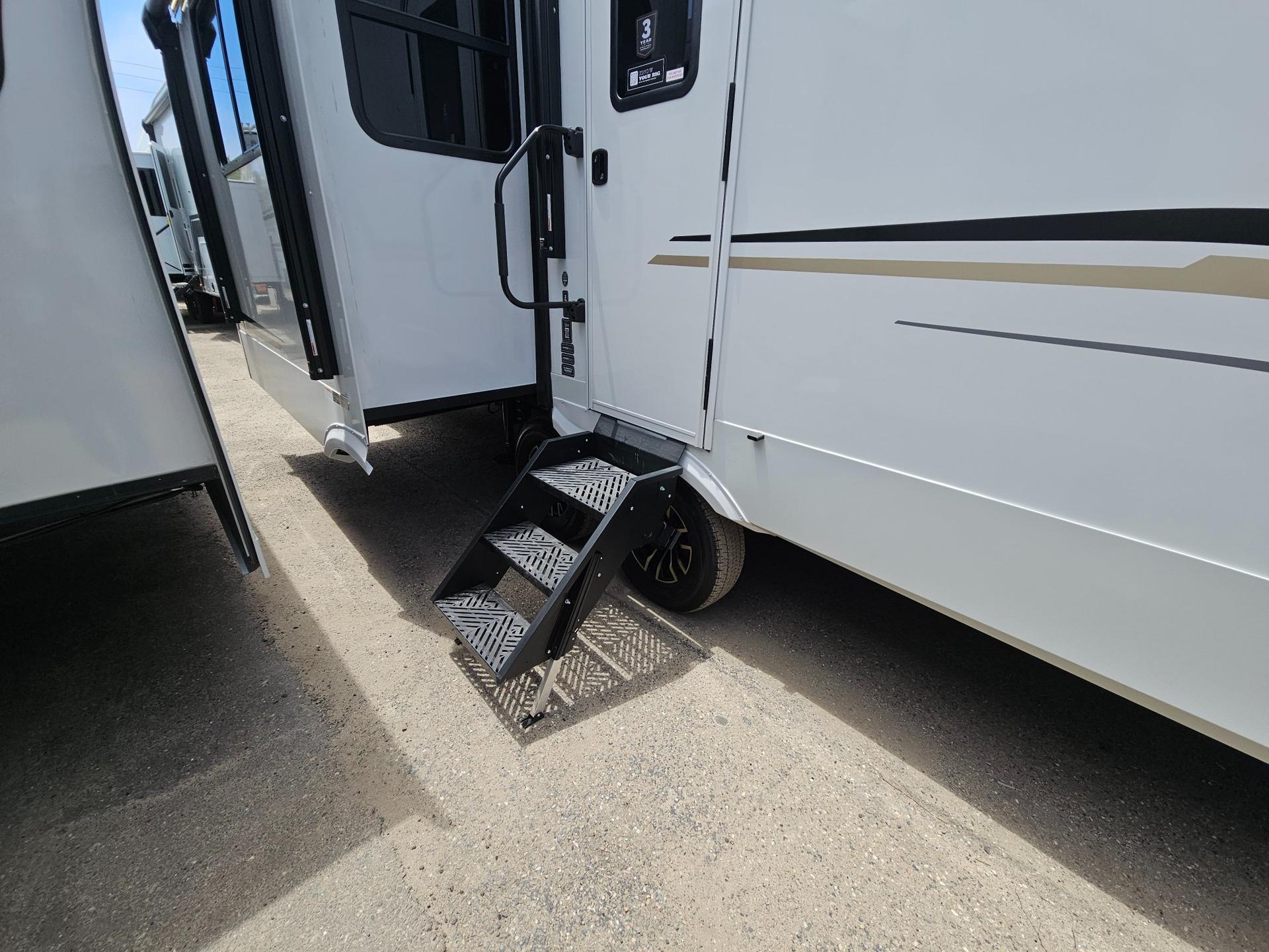 2027 Keystone RV 2027 Keystone RV Cougar - thumbnail 46