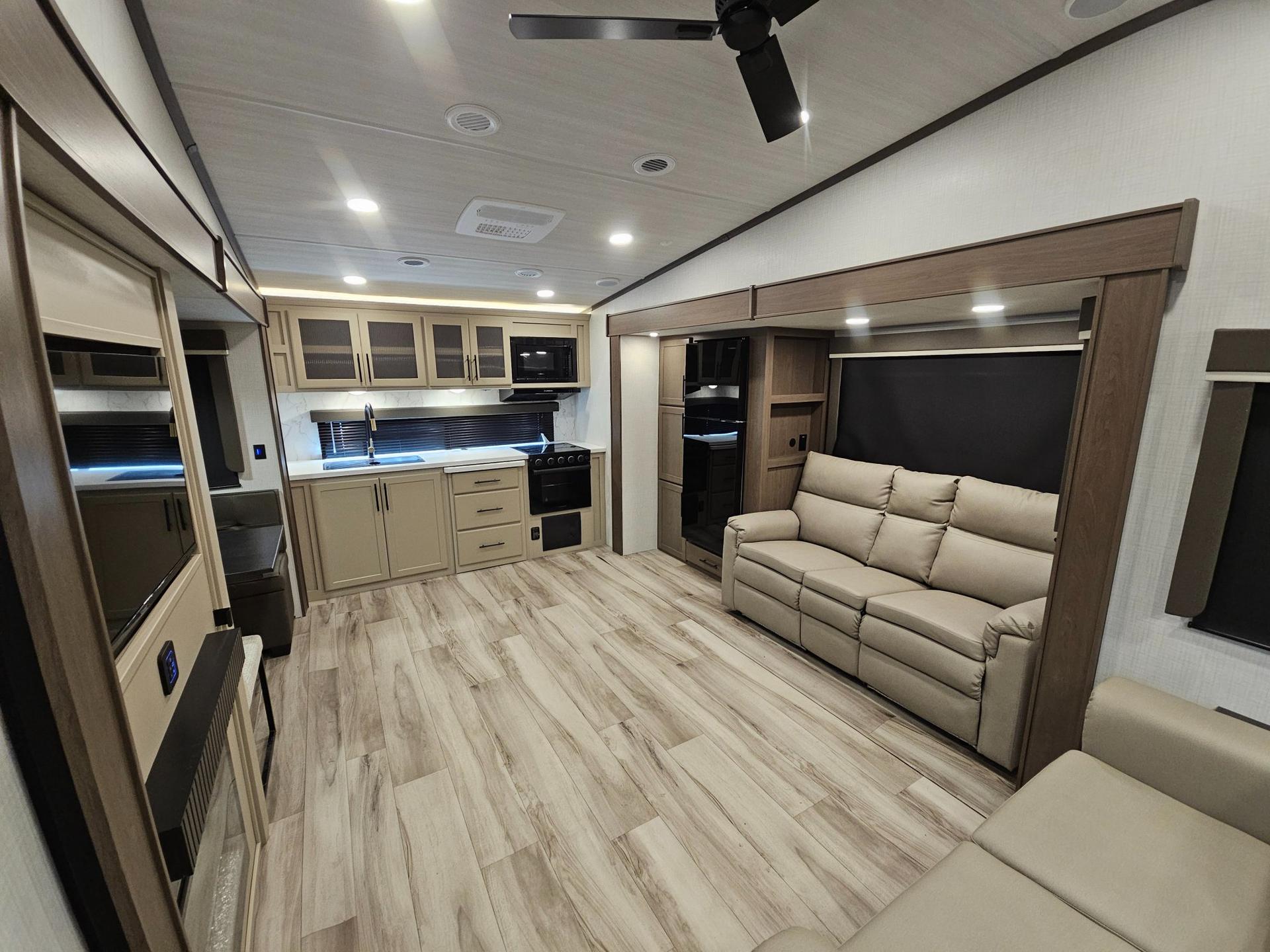 2027 Keystone RV 2027 Keystone RV Cougar - thumbnail 6