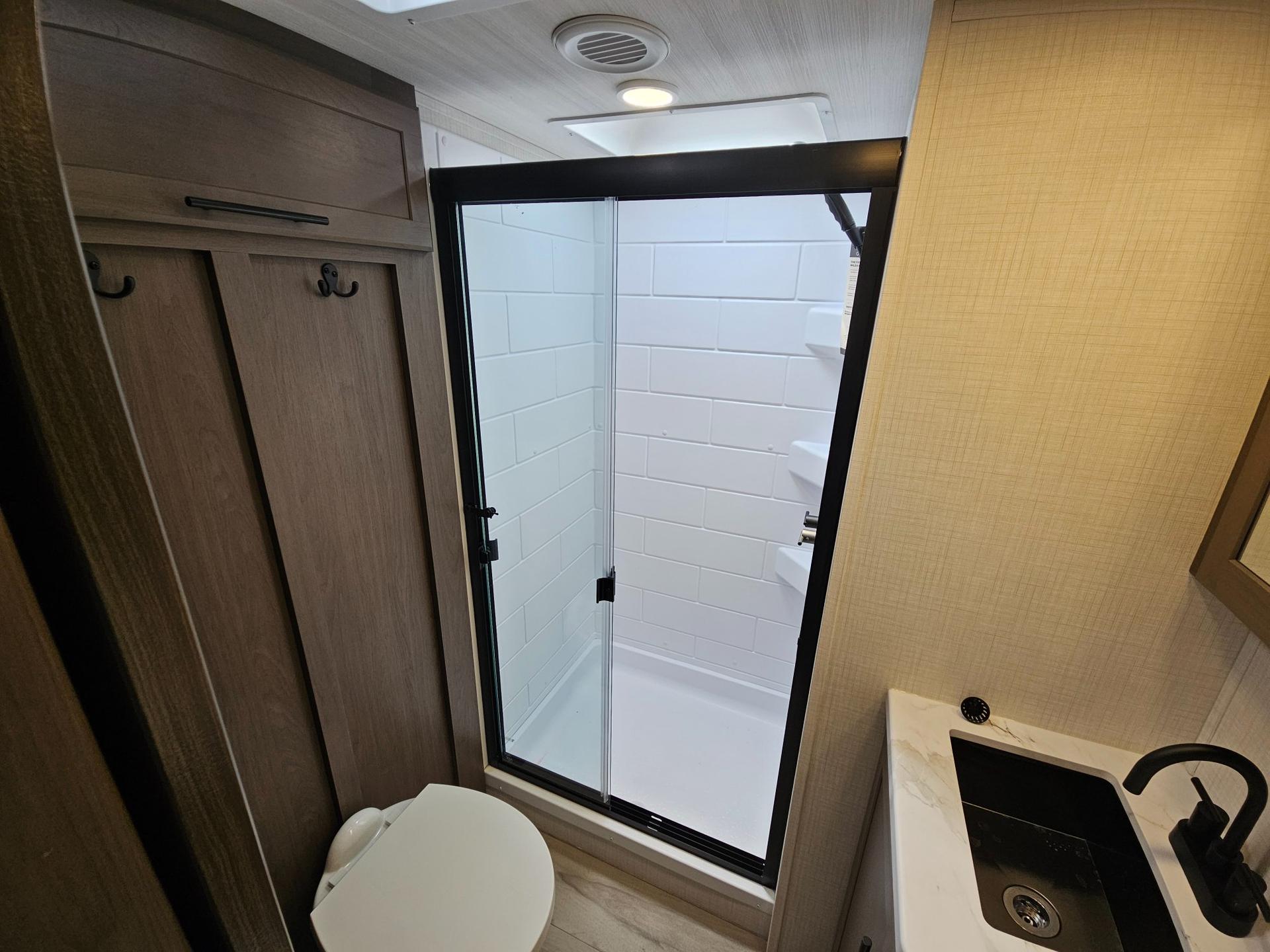 2027 Keystone RV 2027 Keystone RV Cougar - thumbnail 31