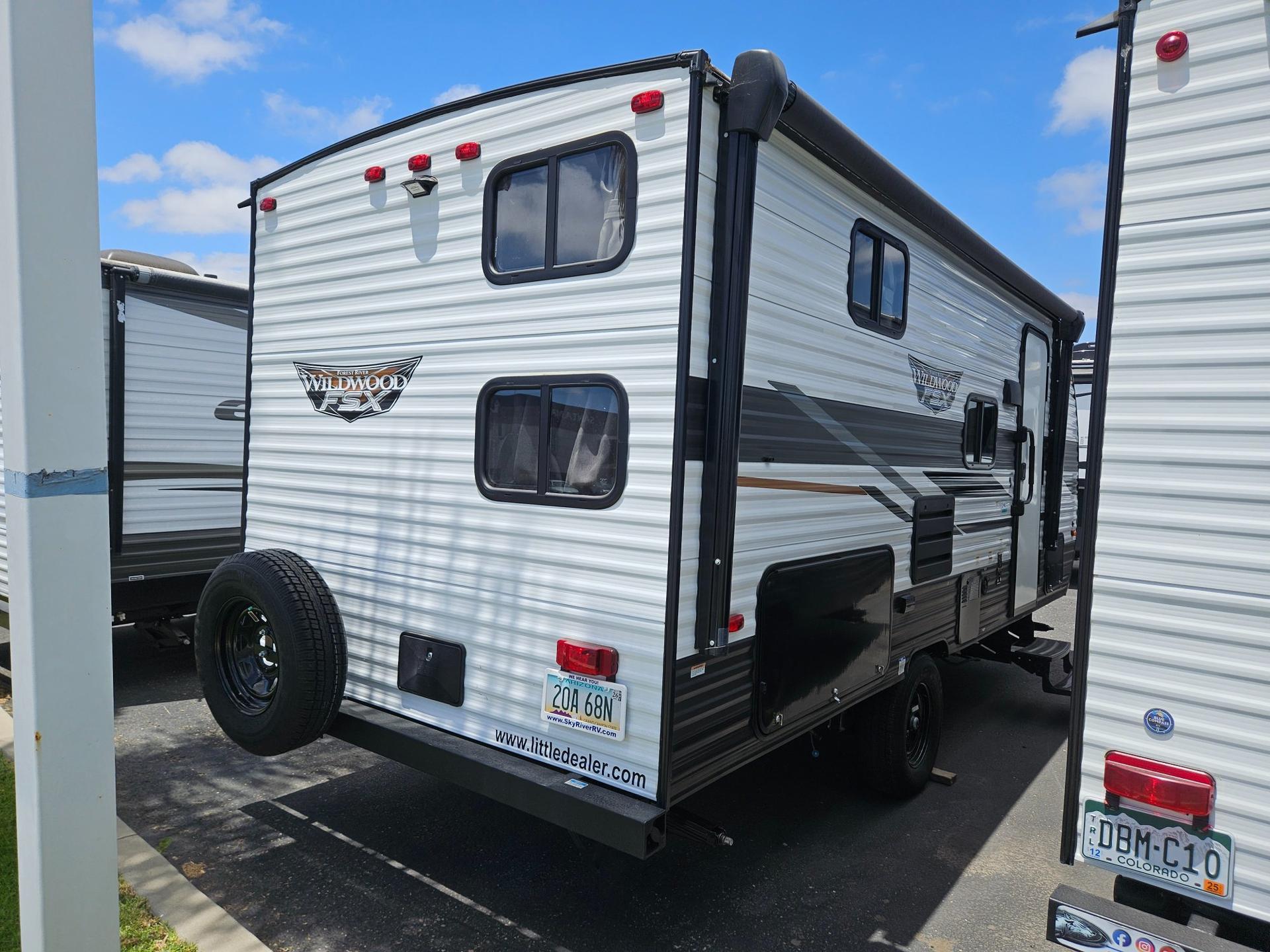 2023 Forest River RV 2023 Forest River RV Wildwood FSX - thumbnail 3