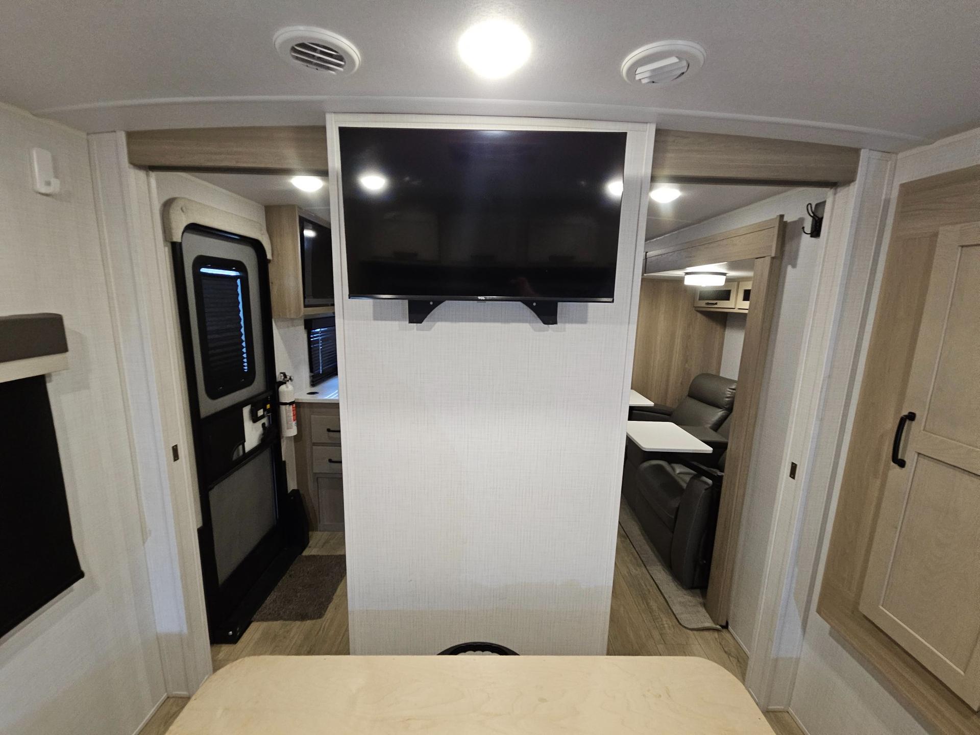 2025 Forest River RV 2025 Forest River RV Flagstaff Micro Lite - thumbnail 26