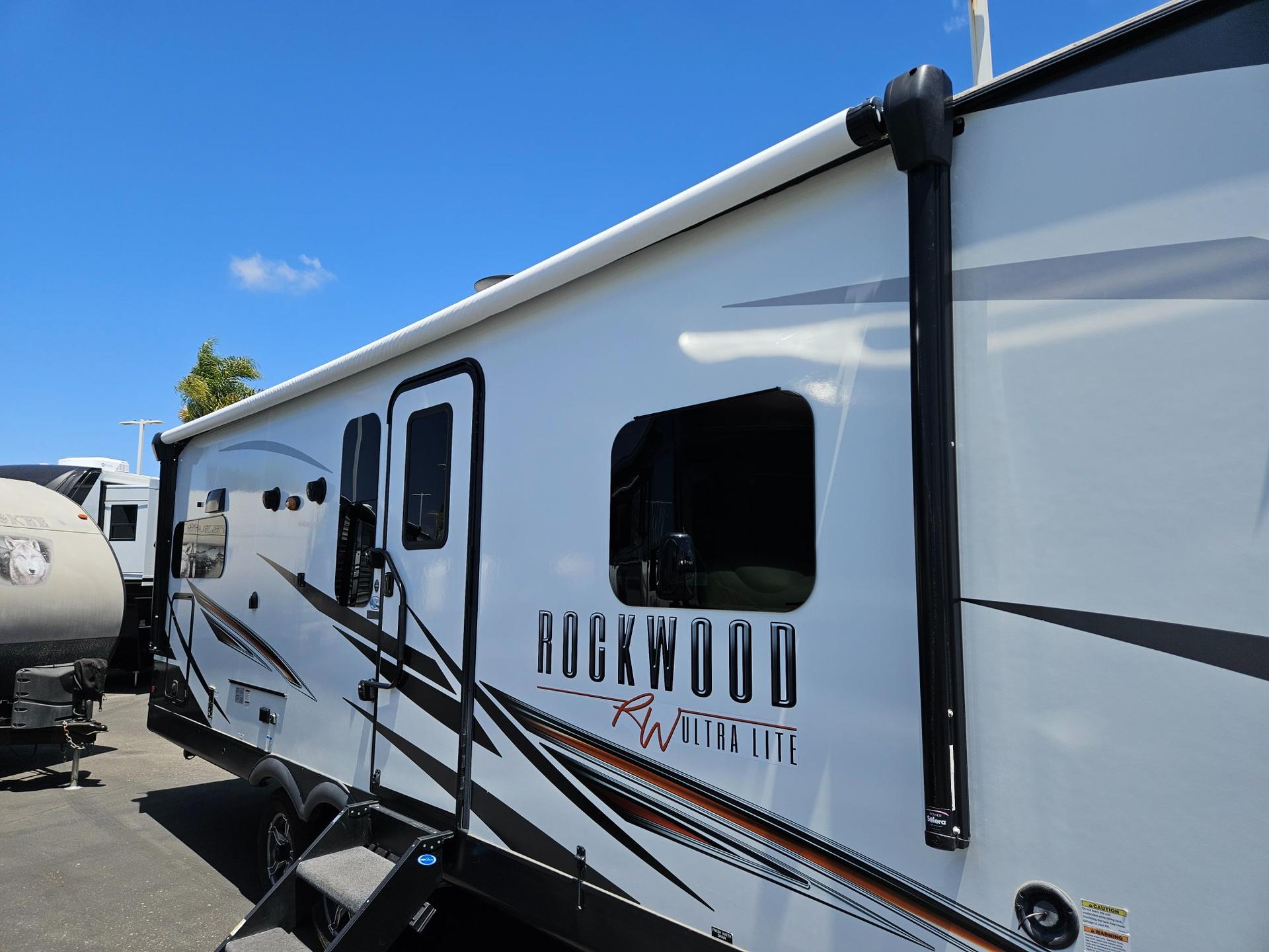 2021 Forest River RV 2021 Forest River RV Rockwood Ultra Lite - thumbnail 41