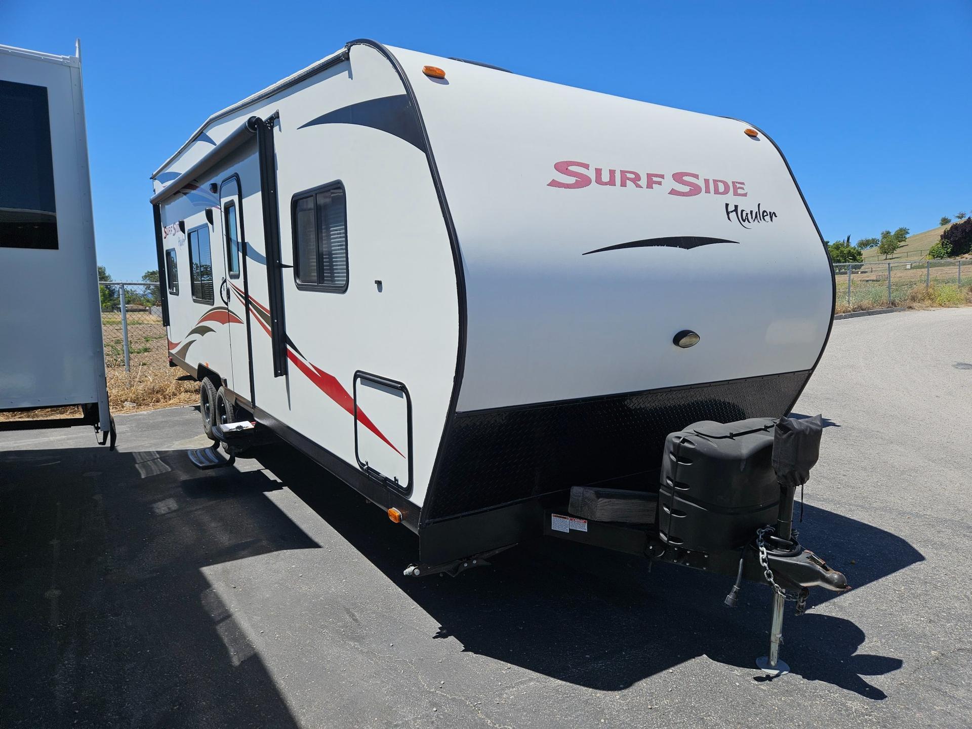 2019 Pacific Coachworks Surf Side 27FSB