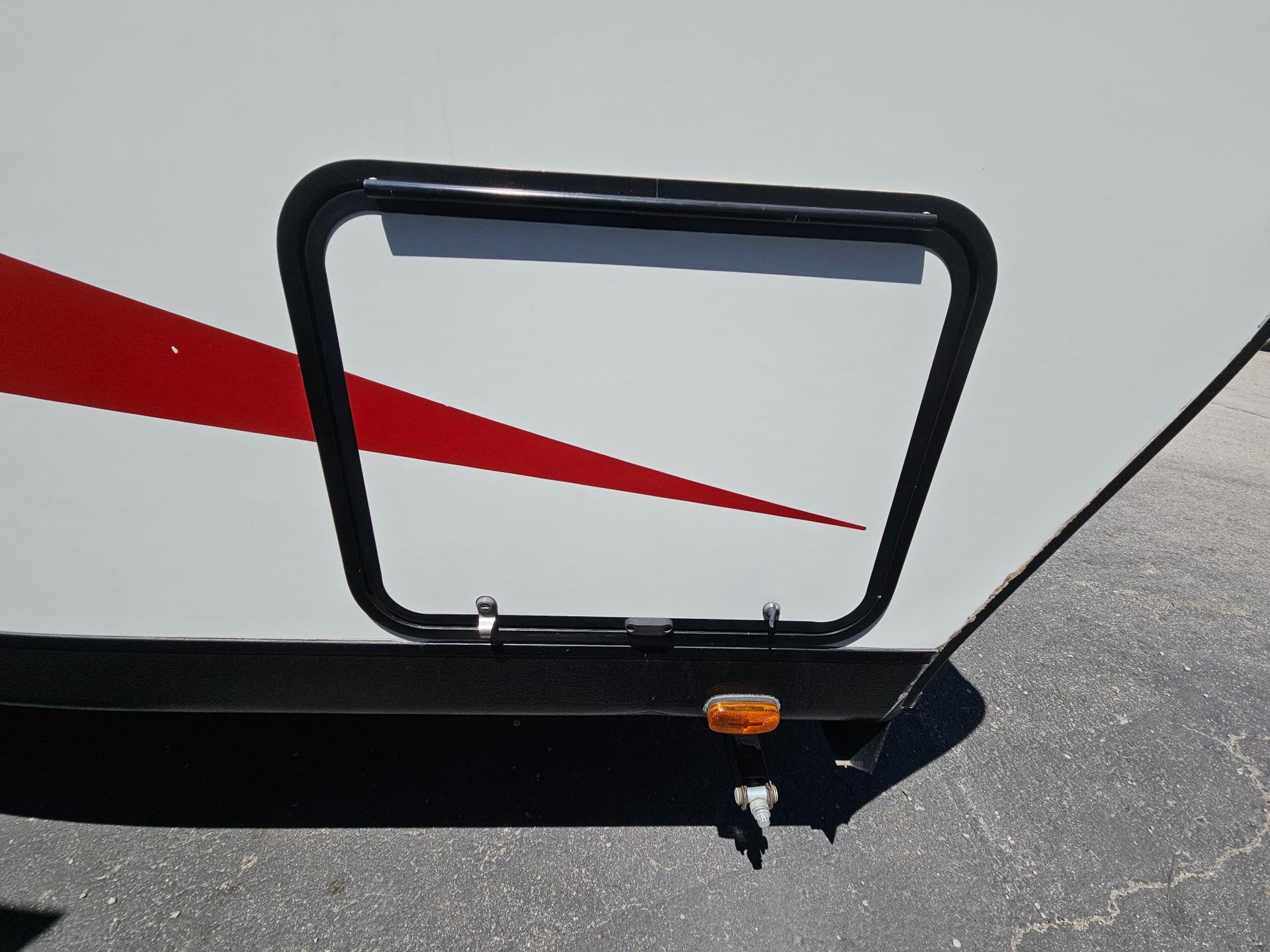 2019 Pacific Coachworks 2019 Pacific Coachworks Surf Side - thumbnail 27