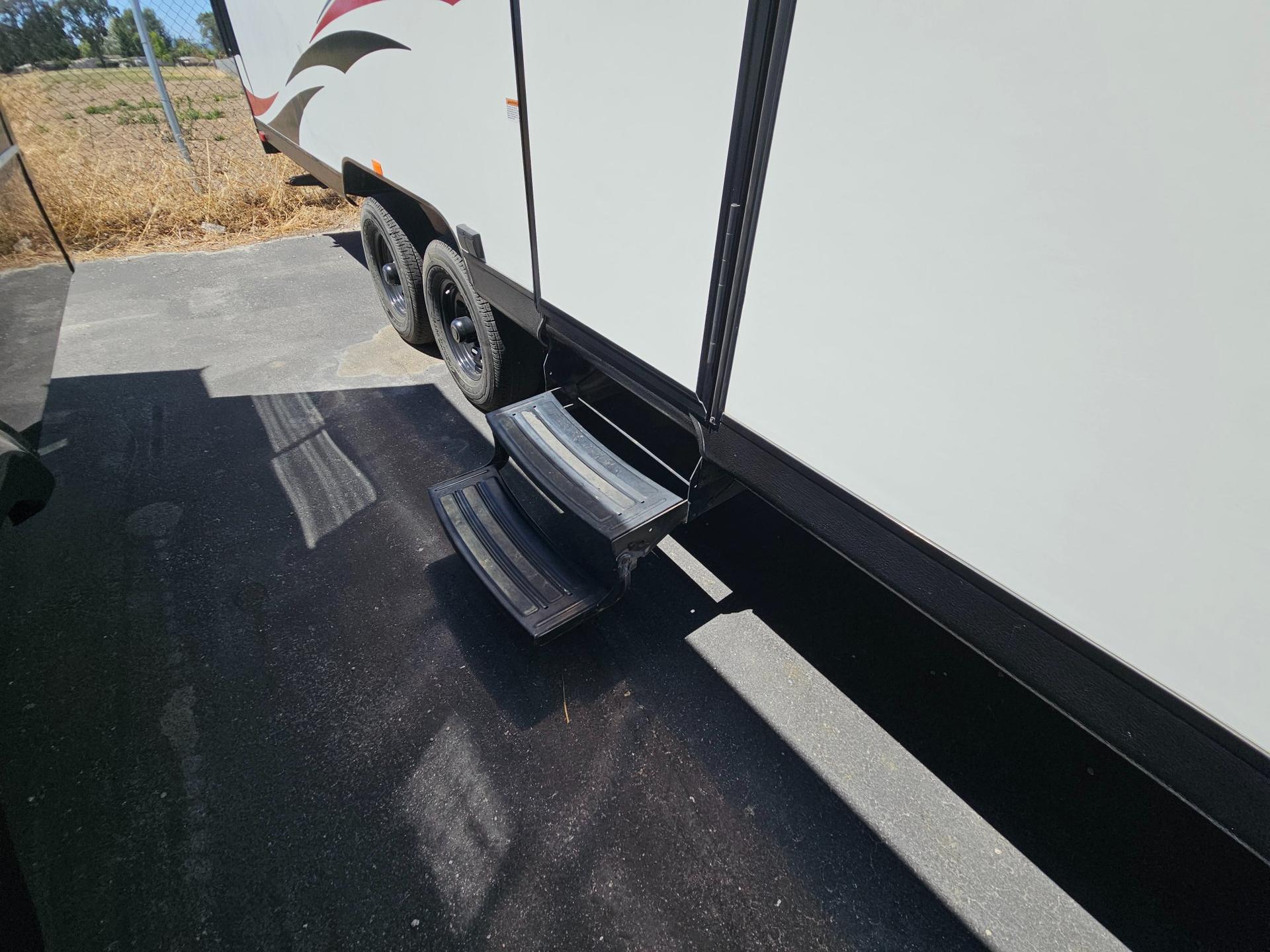 2019 Pacific Coachworks 2019 Pacific Coachworks Surf Side - thumbnail 29
