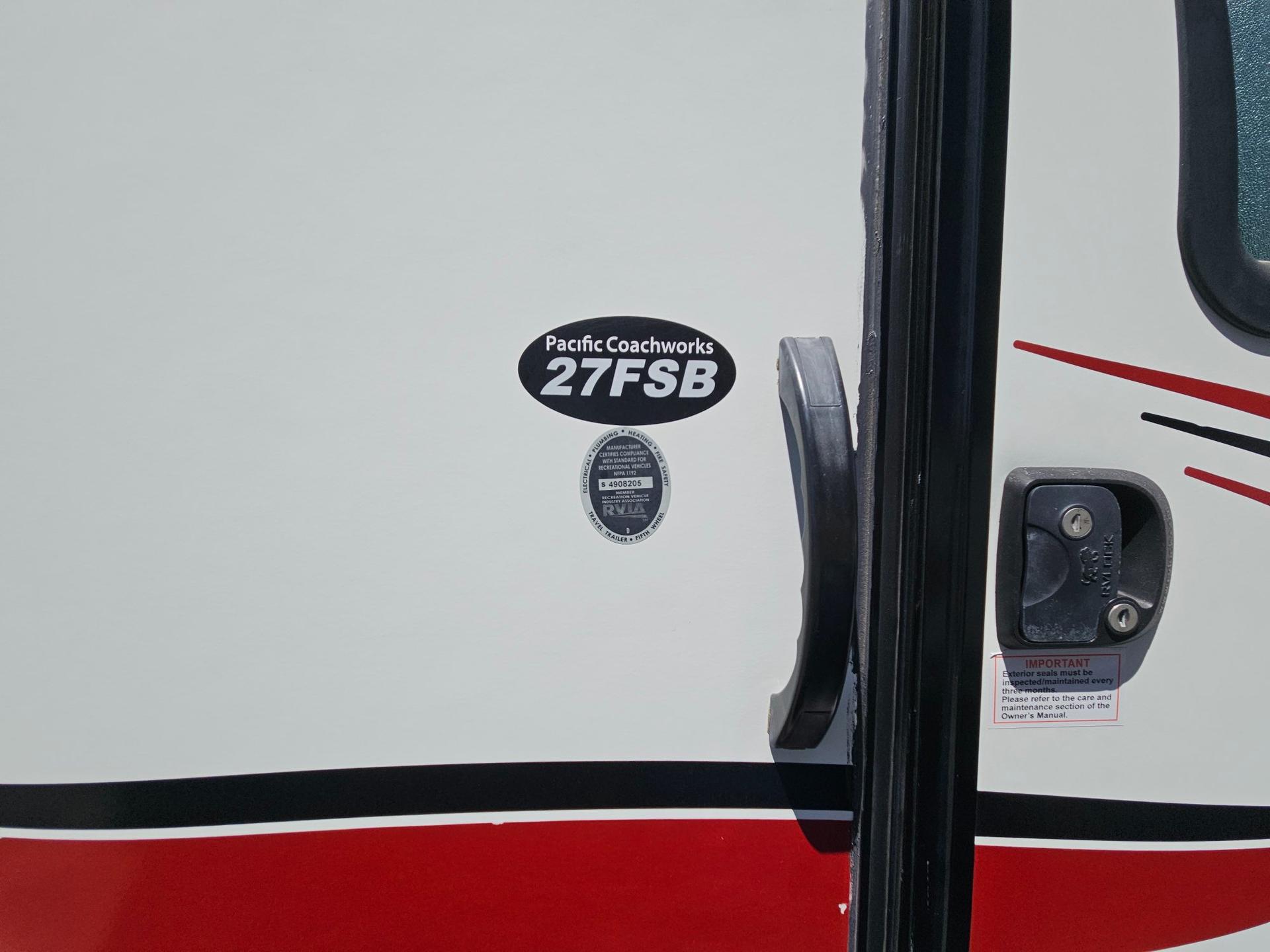 2019 Pacific Coachworks 2019 Pacific Coachworks Surf Side - thumbnail 30