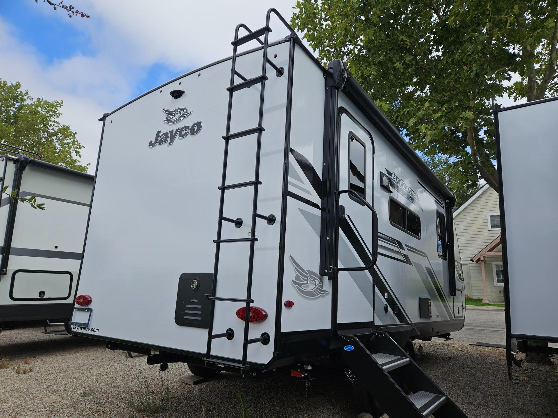 2026 Jayco 2026 Jayco Jay Feather - thumbnail 3