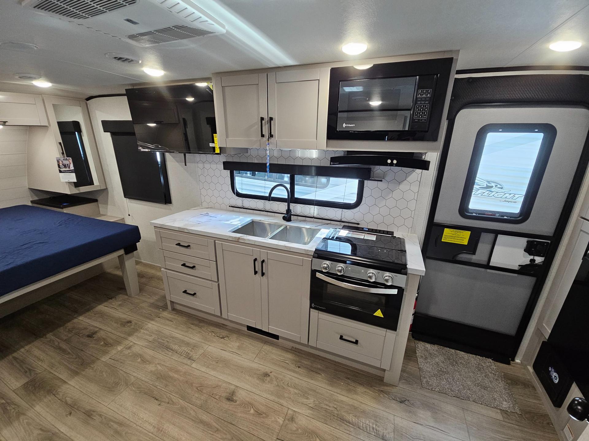 2026 Jayco 2026 Jayco Jay Feather - thumbnail 7