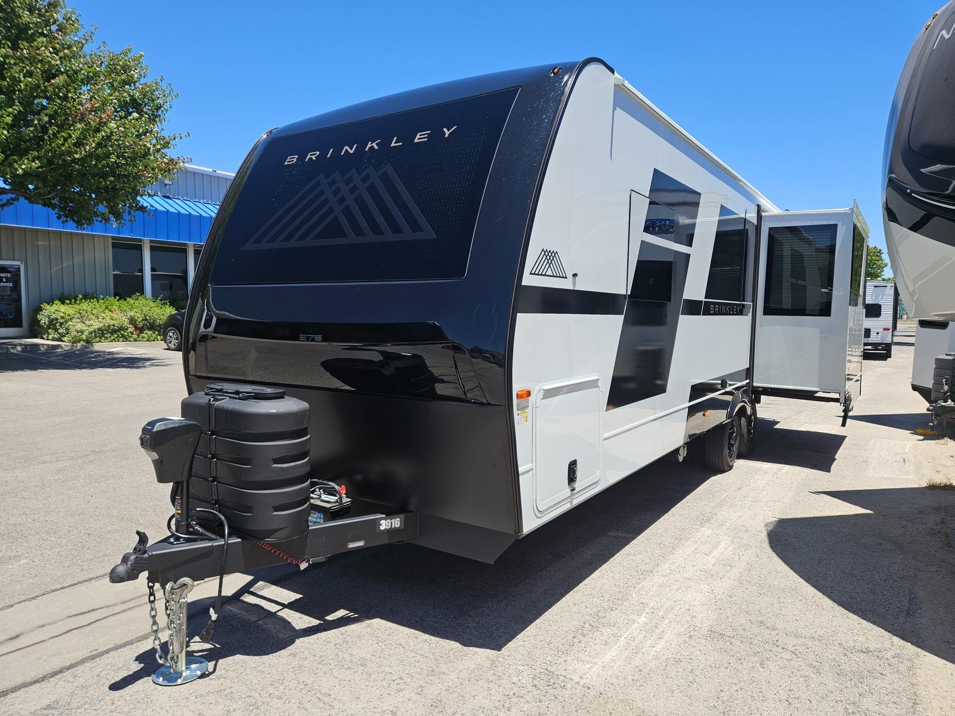 2027 Brinkley RV 2027 Brinkley RV Model I - thumbnail 4