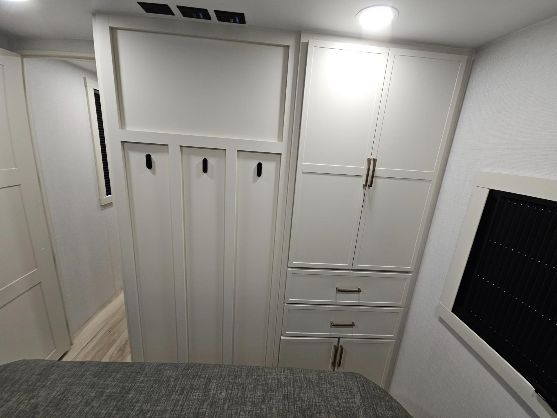 2027 Brinkley RV 2027 Brinkley RV Model I - thumbnail 35