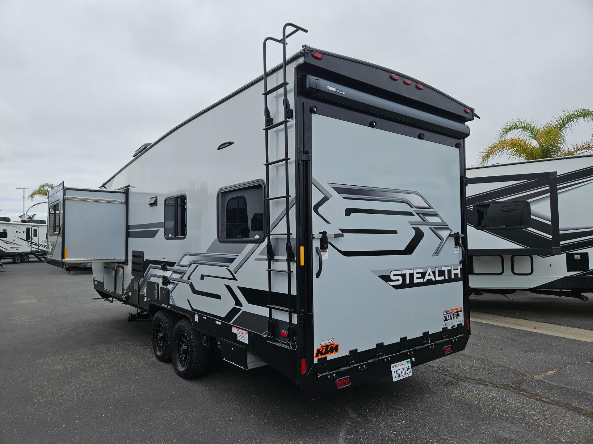 2022 Forest River RV 2022 Forest River RV Stealth - thumbnail 4