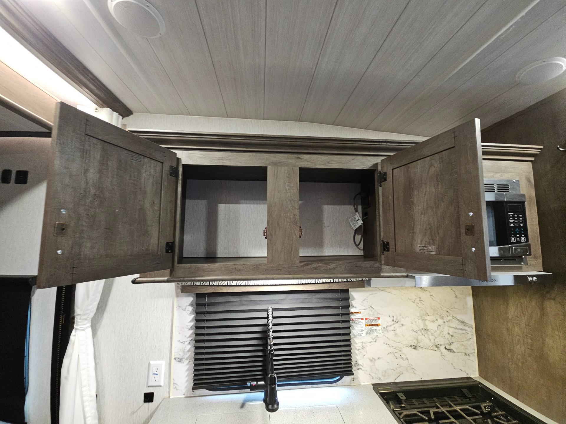 2022 Forest River RV 2022 Forest River RV Stealth - thumbnail 17