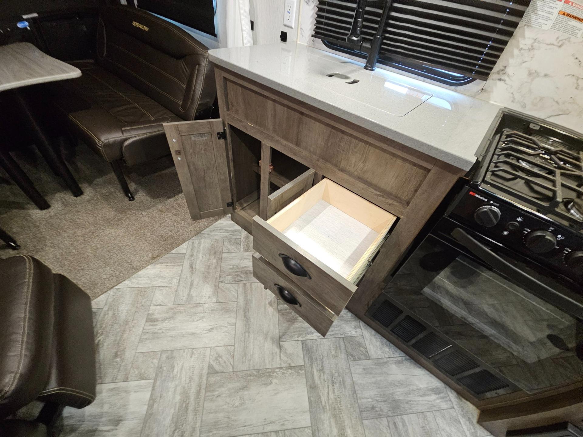 2022 Forest River RV 2022 Forest River RV Stealth - thumbnail 20