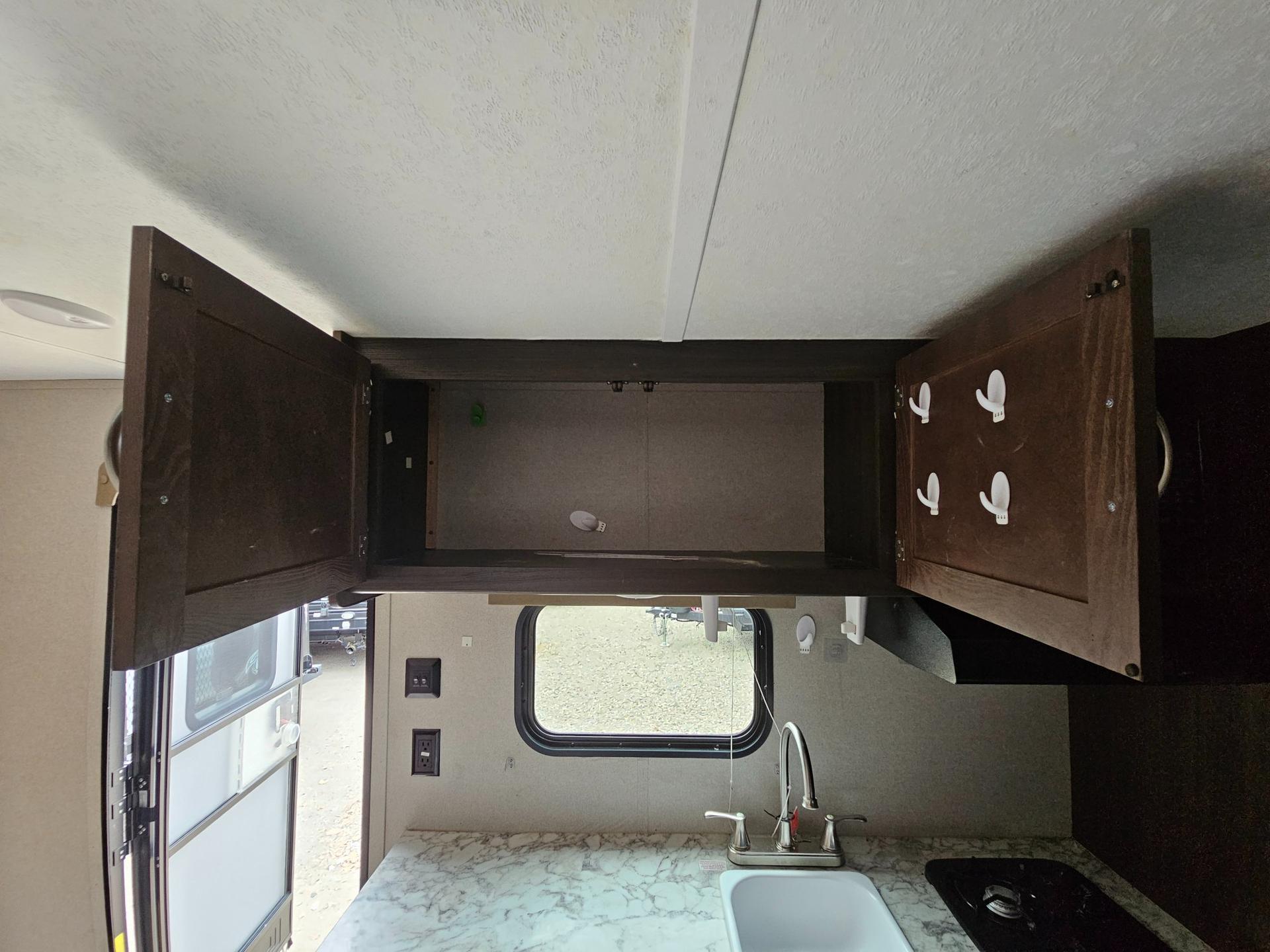 2018 Keystone RV 2018 Keystone RV Springdale Mini - thumbnail 15