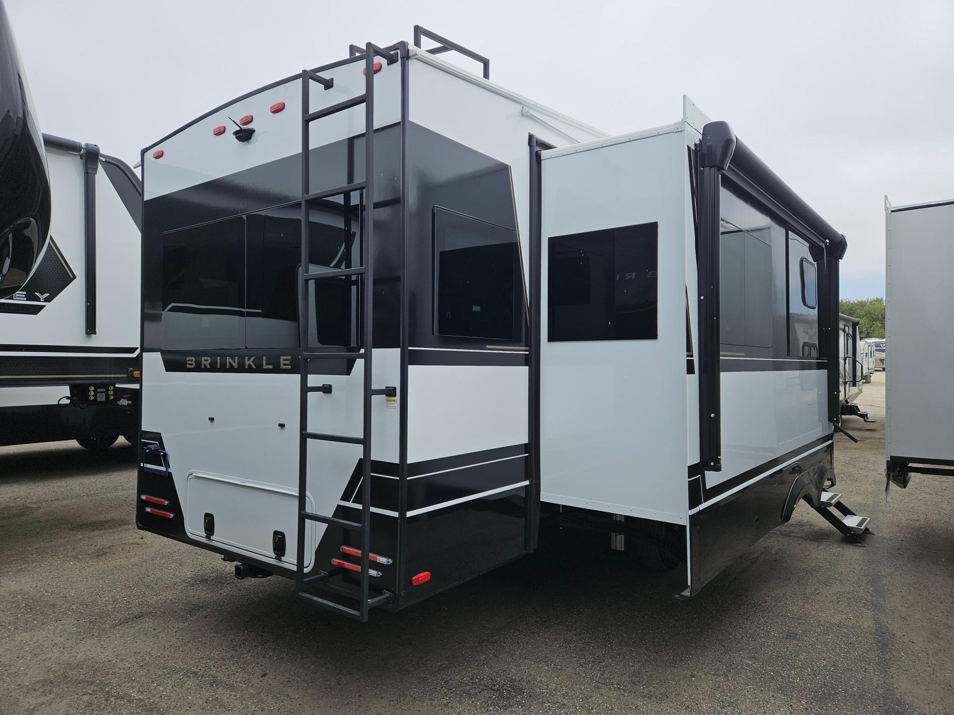 2026 Brinkley RV 2026 Brinkley RV Model Z - thumbnail 3