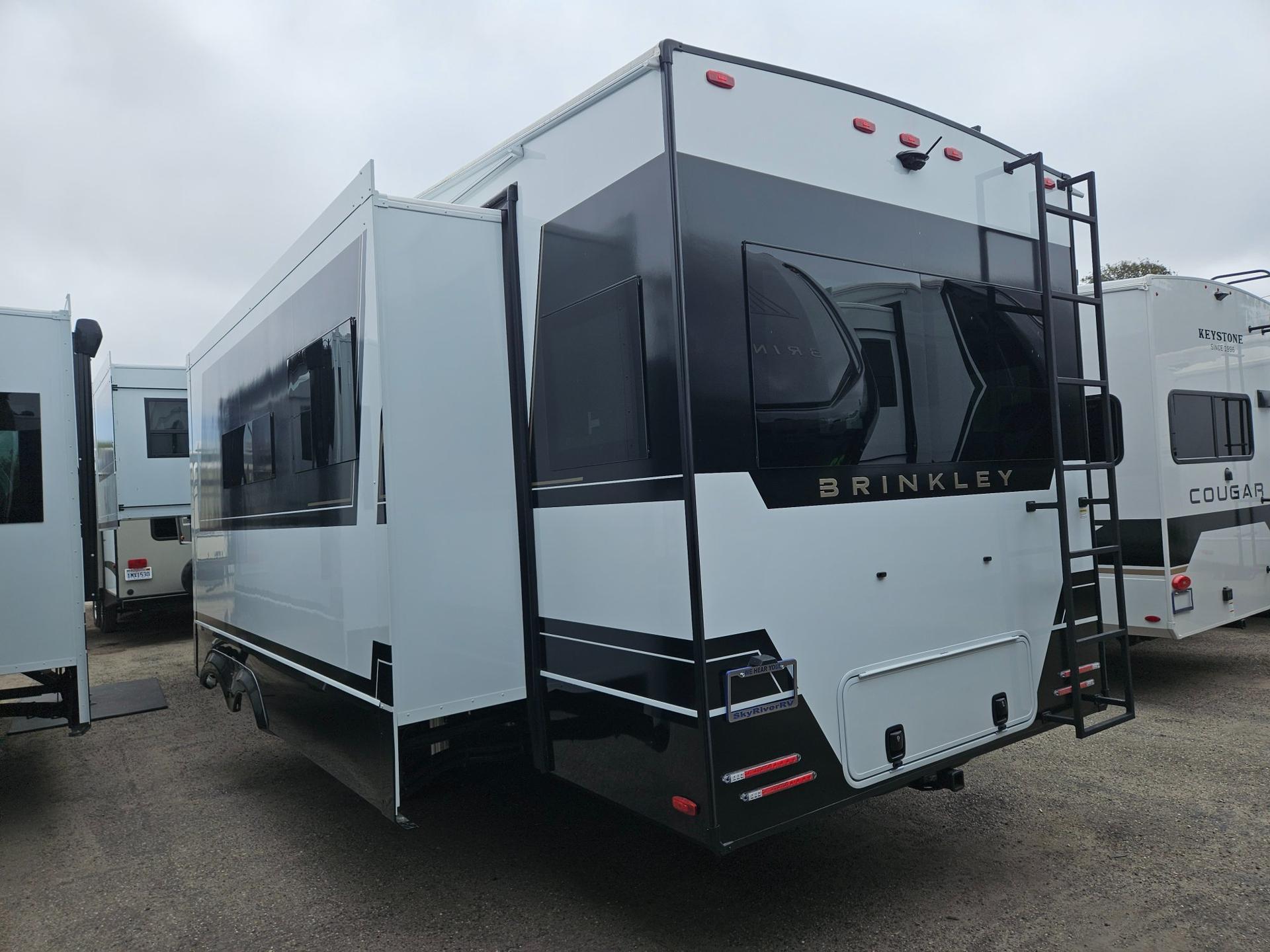 2026 Brinkley RV 2026 Brinkley RV Model Z - thumbnail 4