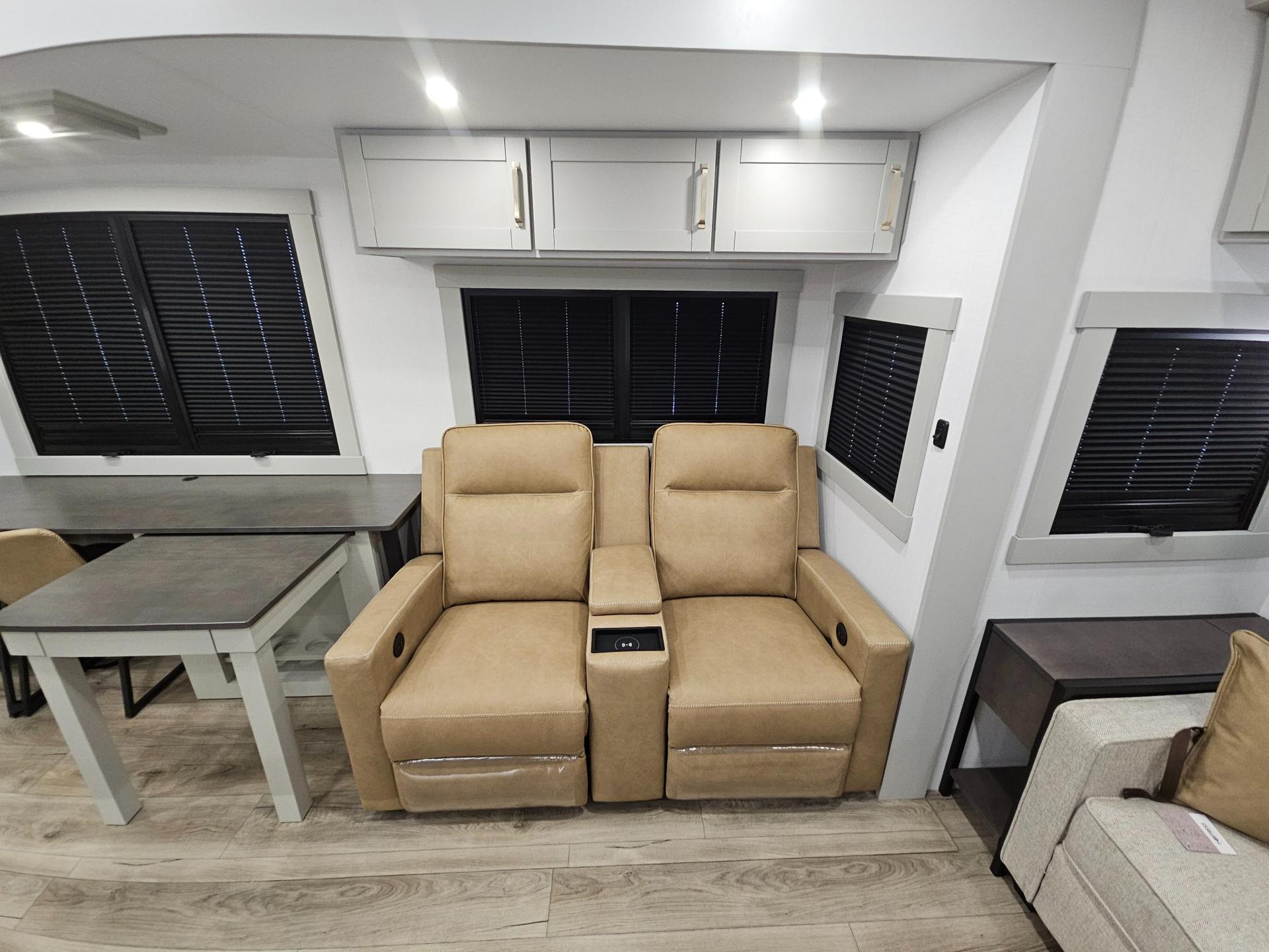 2026 Brinkley RV 2026 Brinkley RV Model Z - thumbnail 10