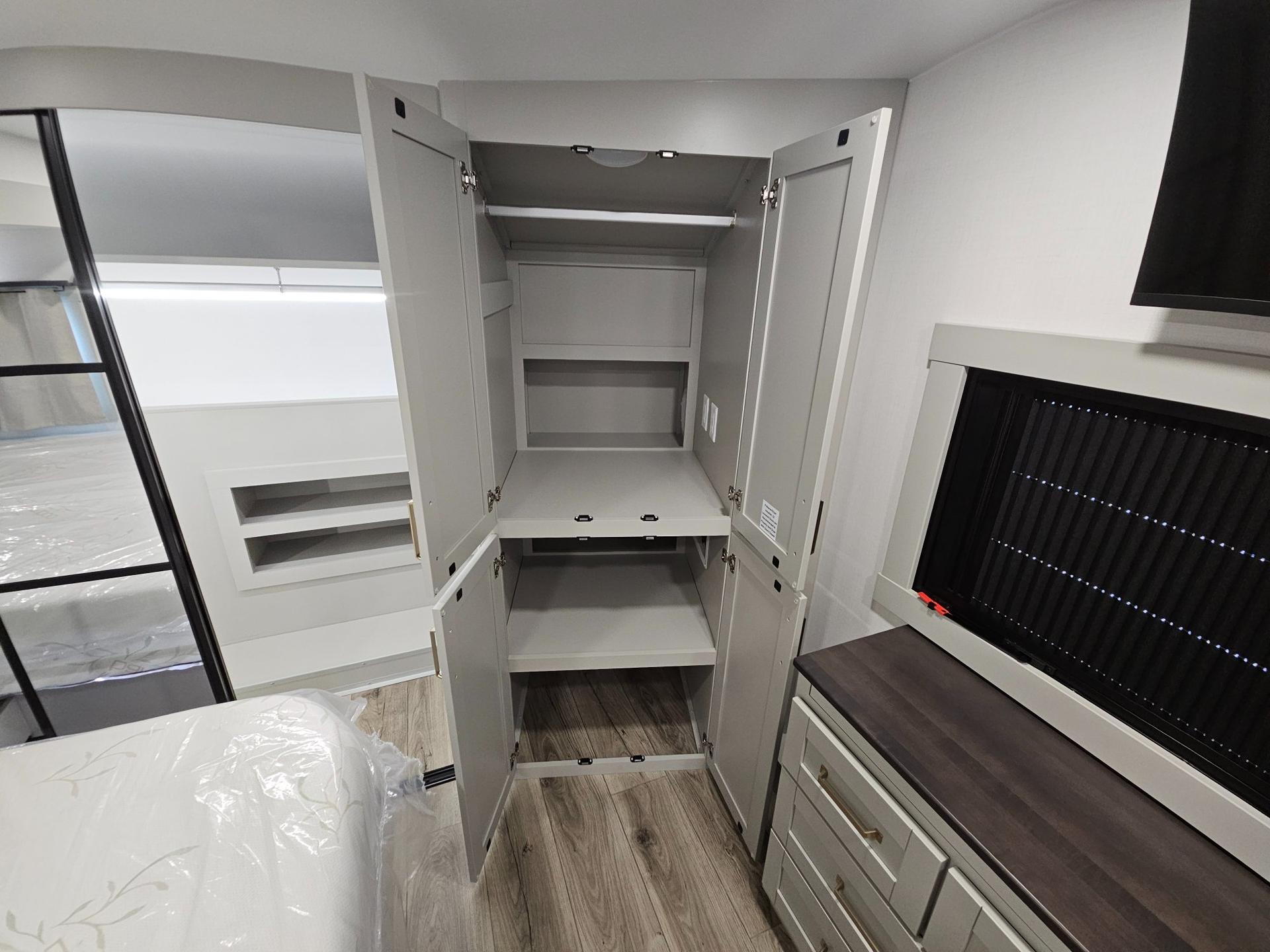 2026 Brinkley RV 2026 Brinkley RV Model Z - thumbnail 43