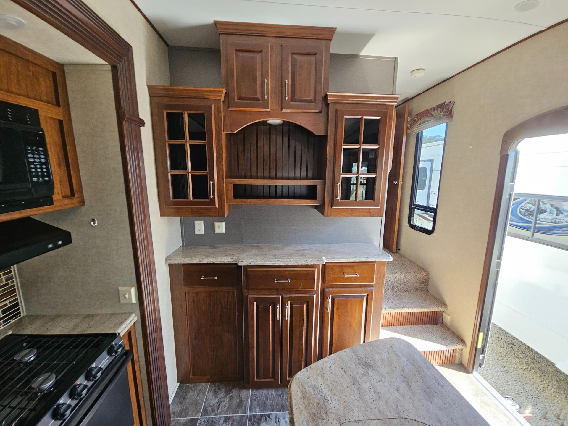 2014 Keystone RV 2014 Keystone RV Avalanche - thumbnail 25