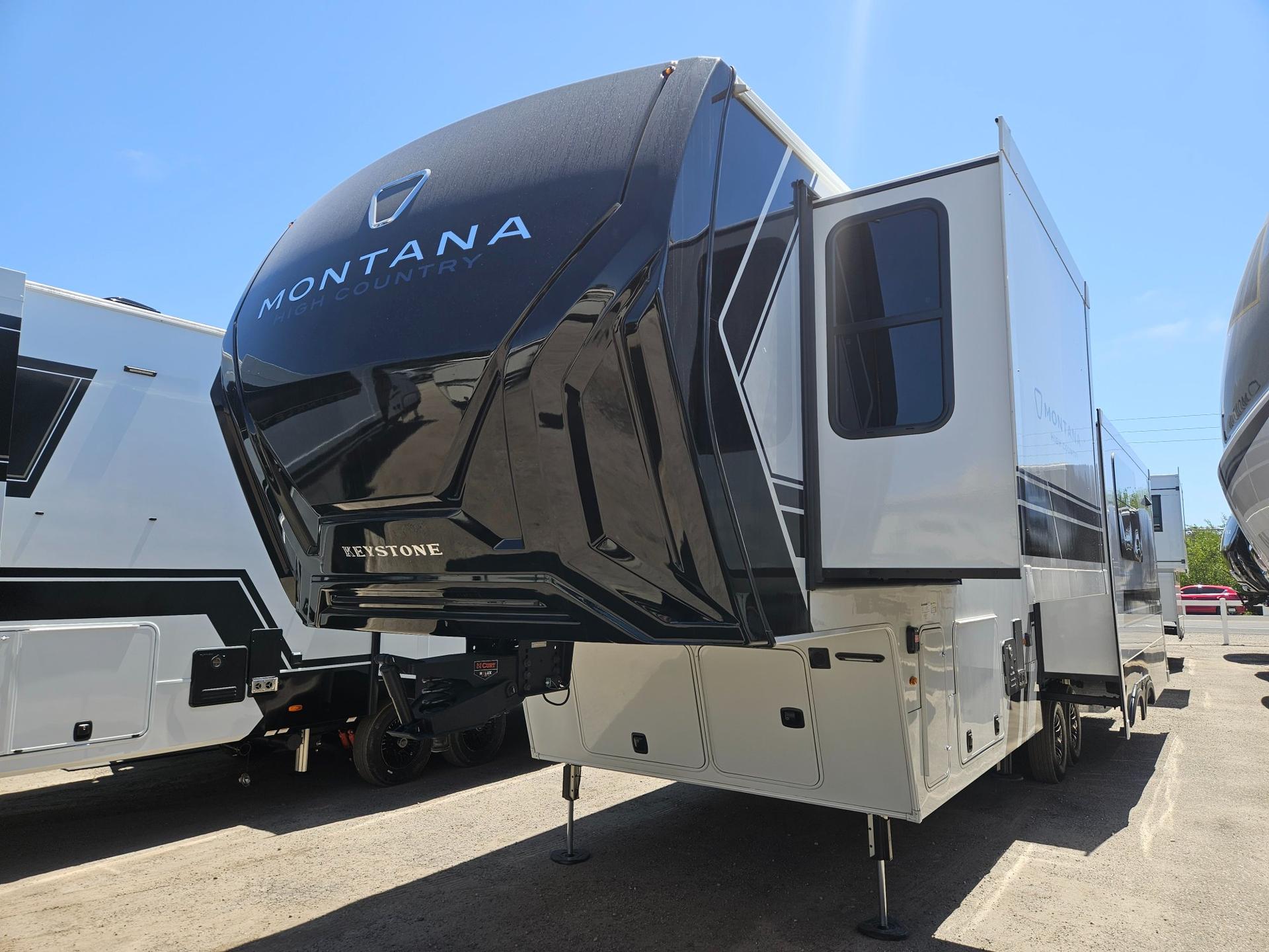 2026 Keystone RV 2026 Keystone RV Montana High Country - thumbnail 5