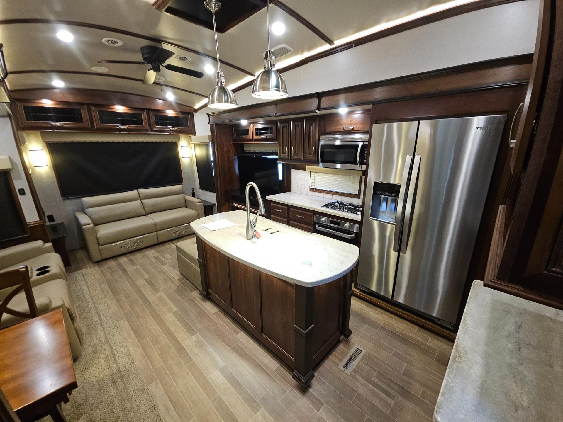 2019 Jayco 2019 Jayco Pinnacle - thumbnail 6