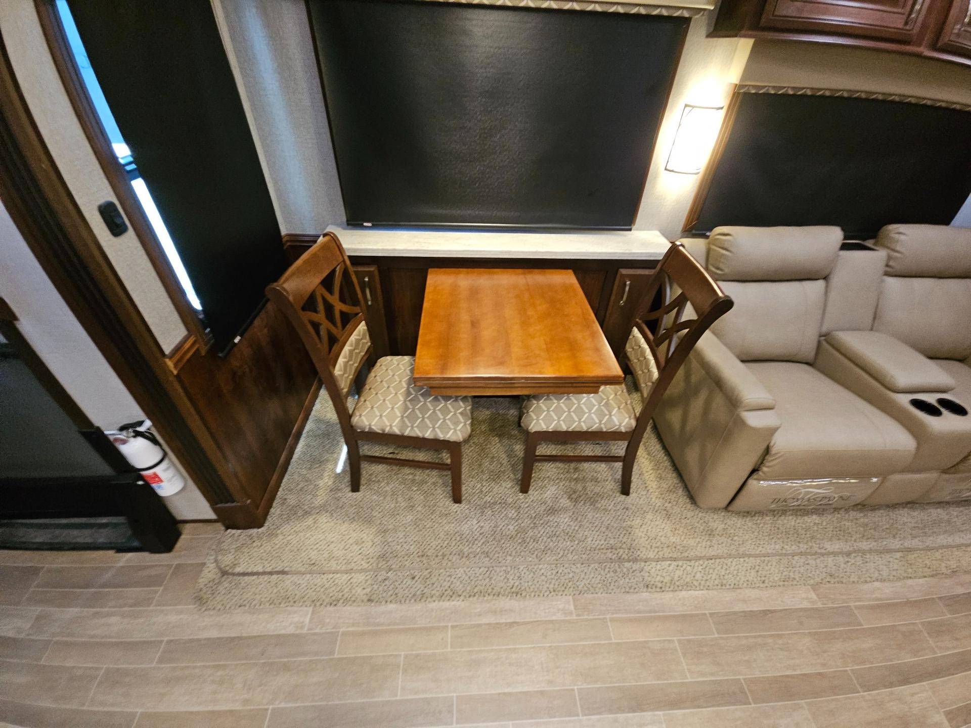 2019 Jayco 2019 Jayco Pinnacle - thumbnail 9