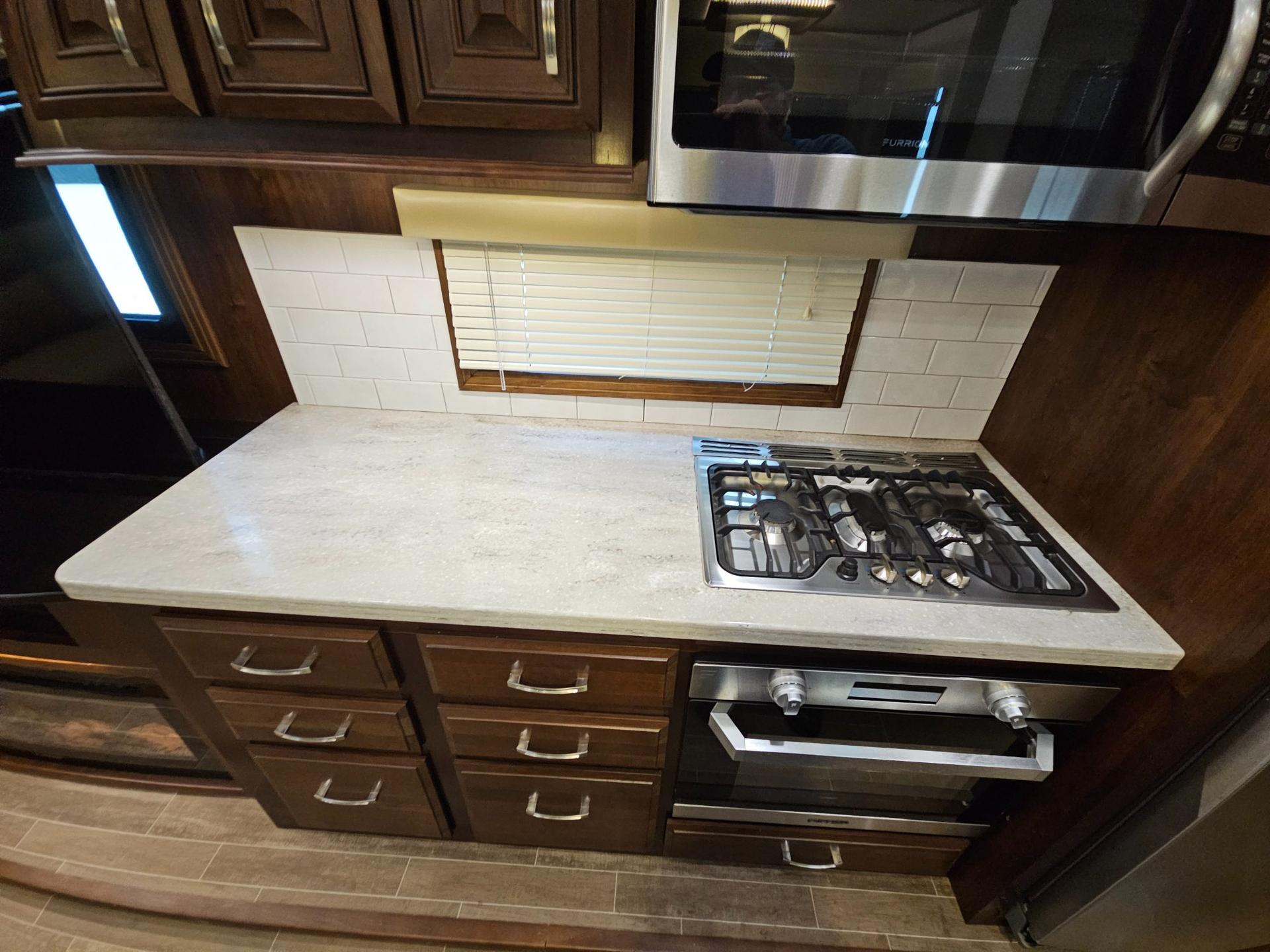 2019 Jayco 2019 Jayco Pinnacle - thumbnail 25