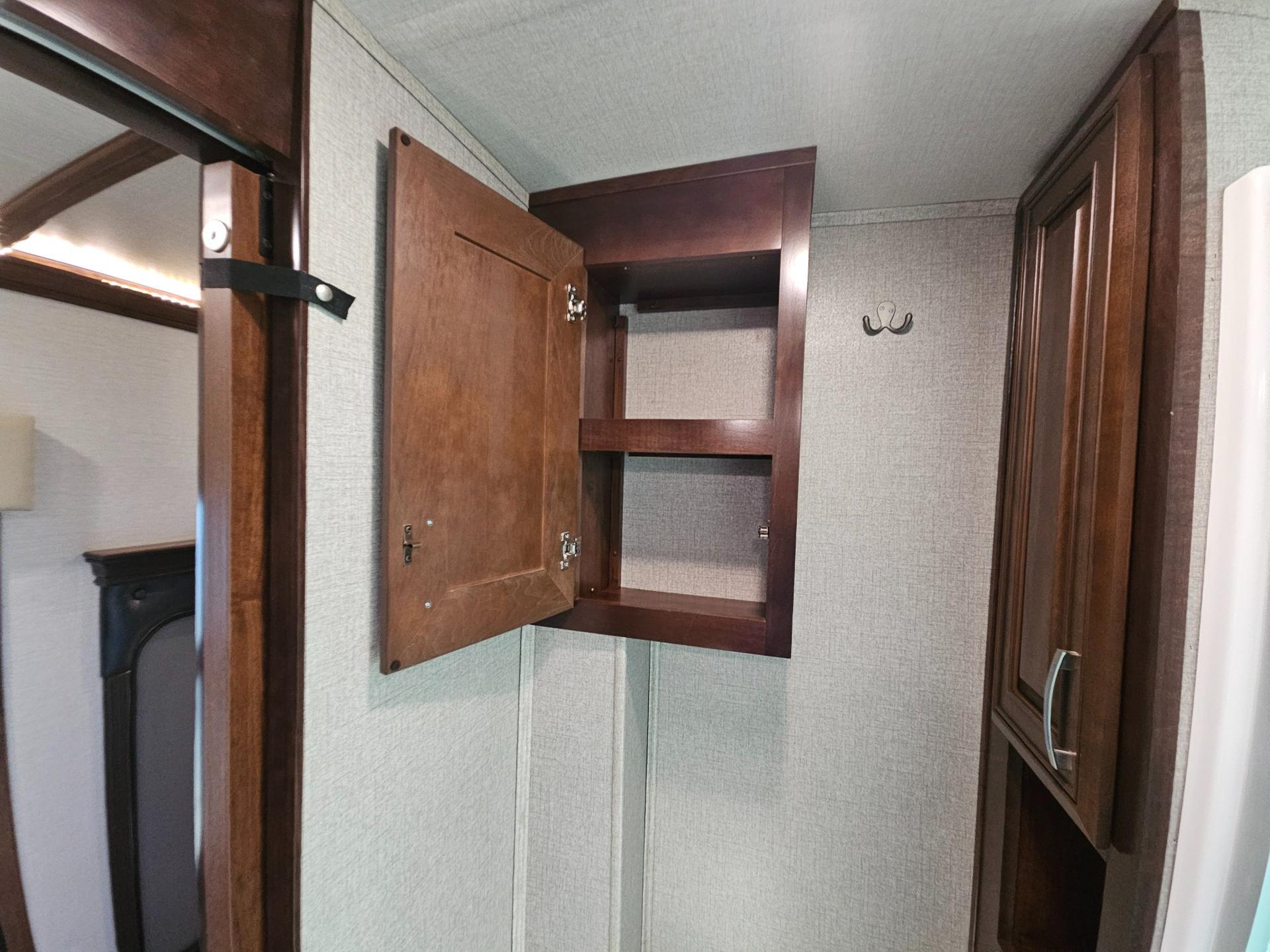 2019 Jayco 2019 Jayco Pinnacle - thumbnail 35