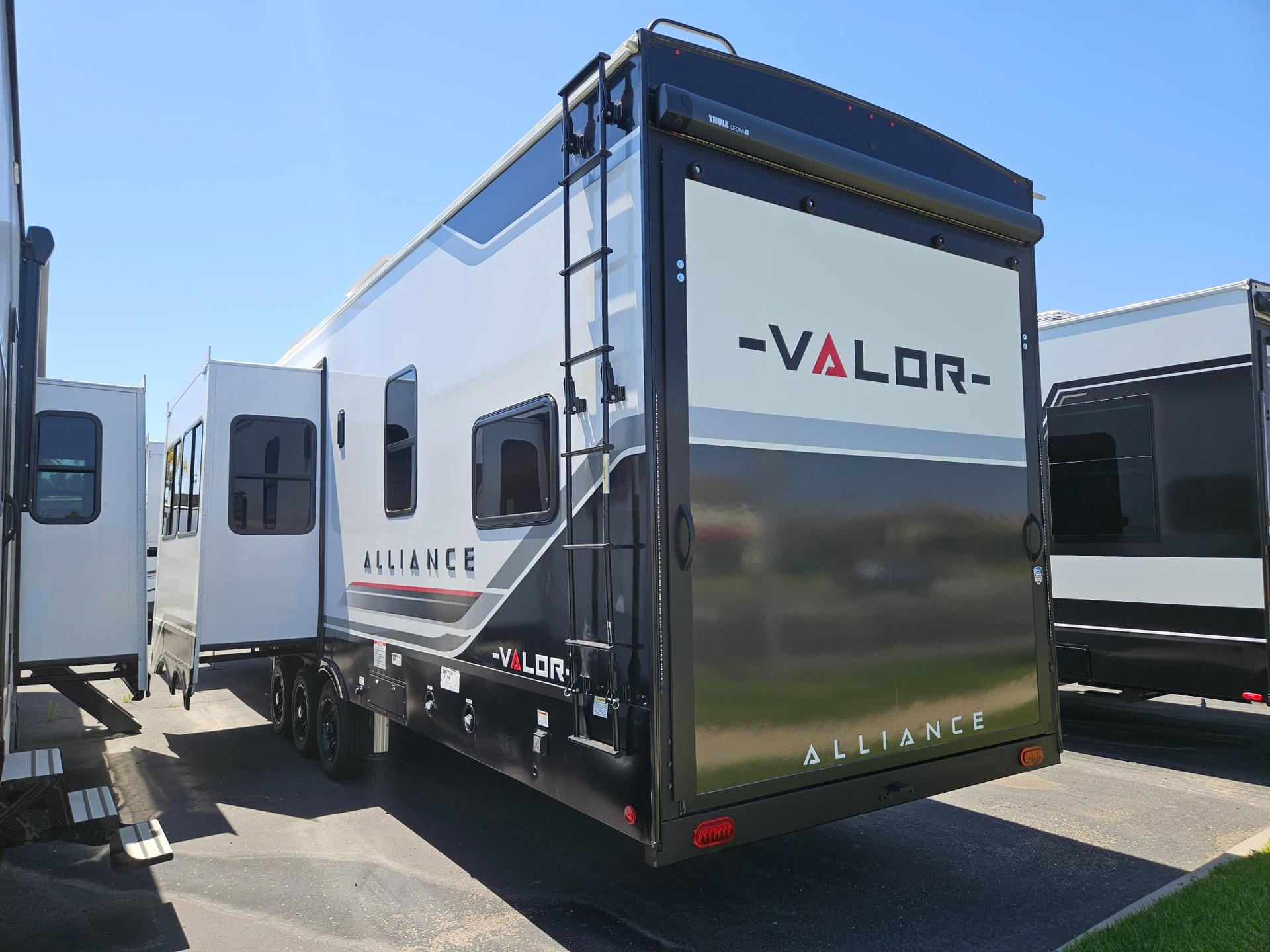2027 Alliance RV 2027 Alliance RV Valor - thumbnail 3
