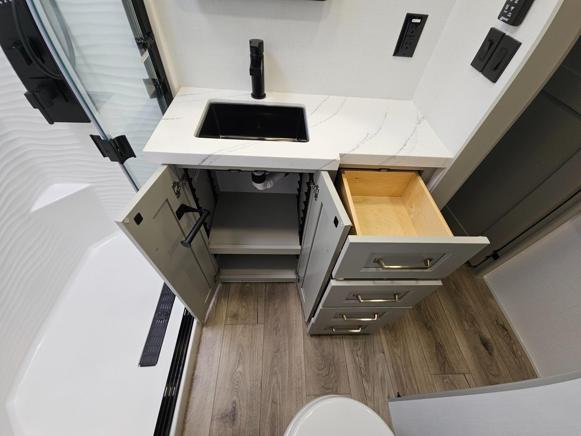 2026 Brinkley RV 2026 Brinkley RV Model Gx - thumbnail 40