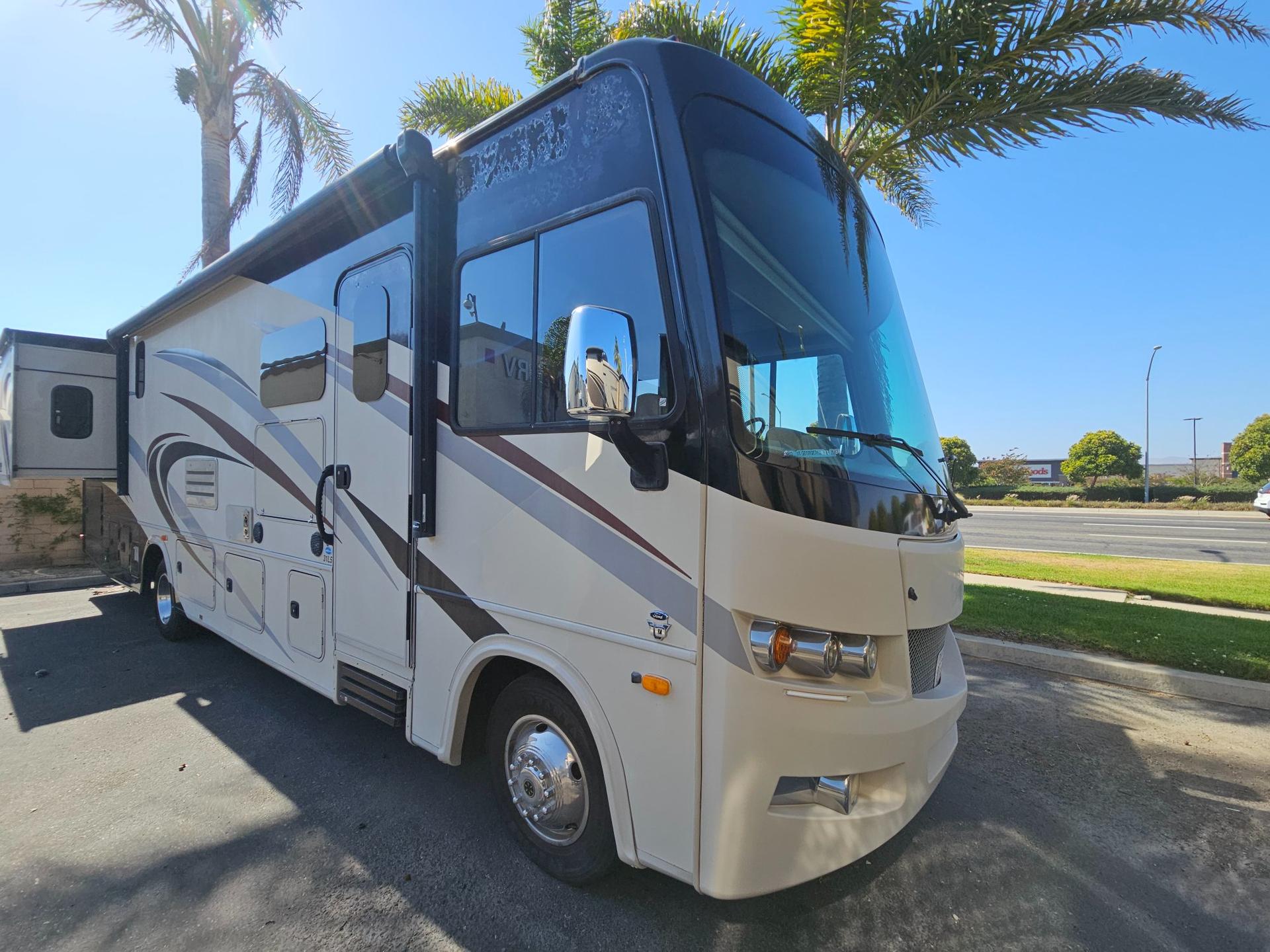 2018 Forest River RV 2018 Forest River RV Georgetown GT5 - thumbnail 3