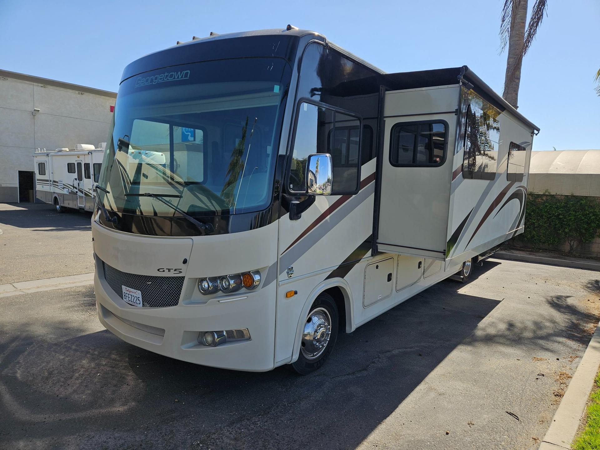 2018 Forest River RV 2018 Forest River RV Georgetown GT5 - thumbnail 6